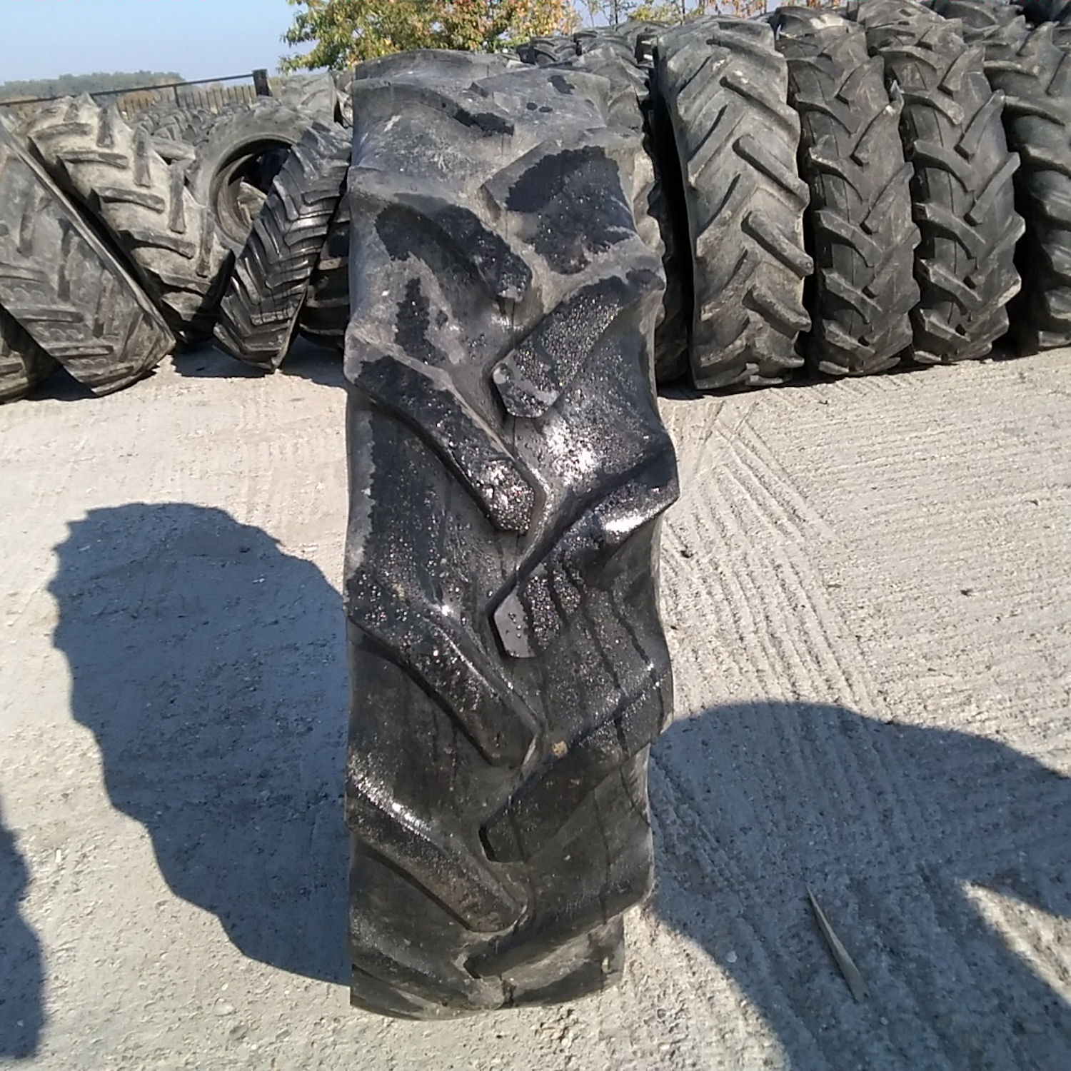  Cauciucuri 12.4R28 (320/85R28) Goodyear