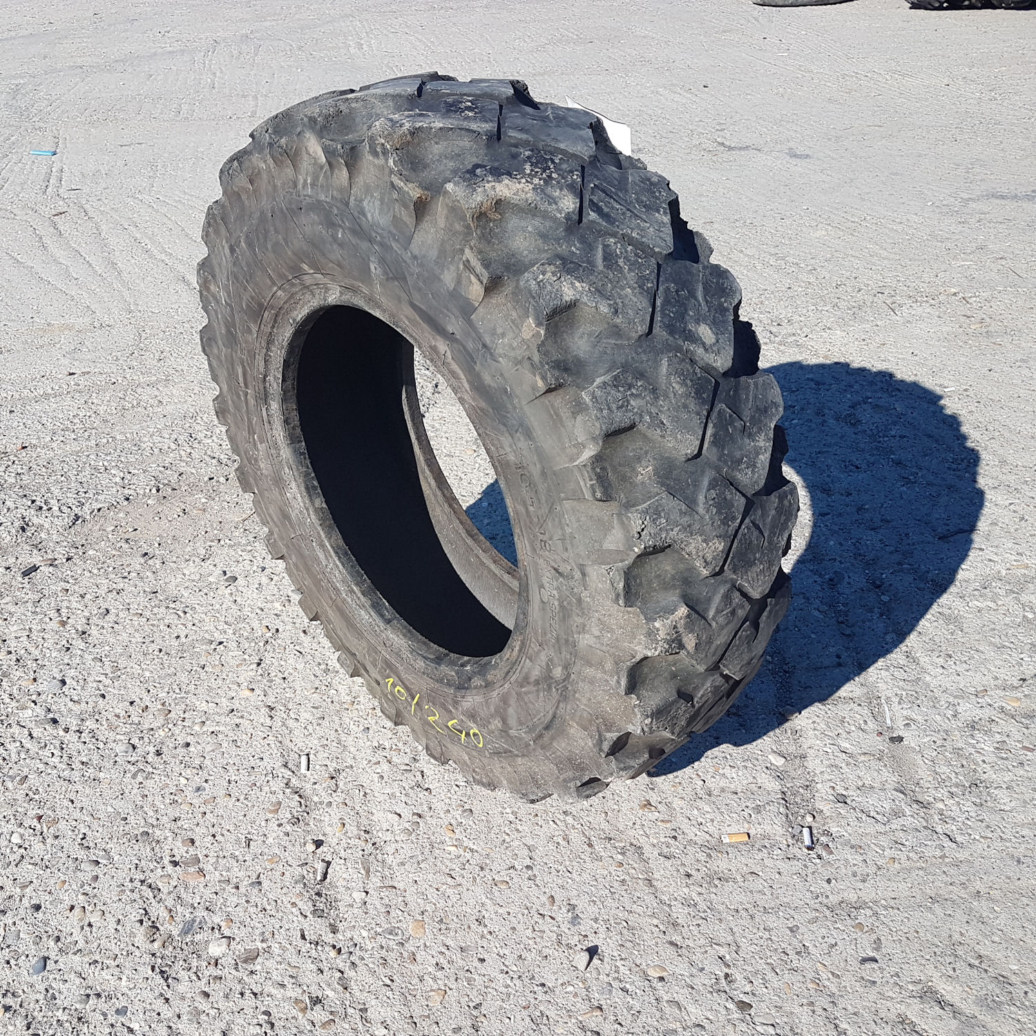  Cauciucuri 10.5 18 (10.5/80R18) Semperit