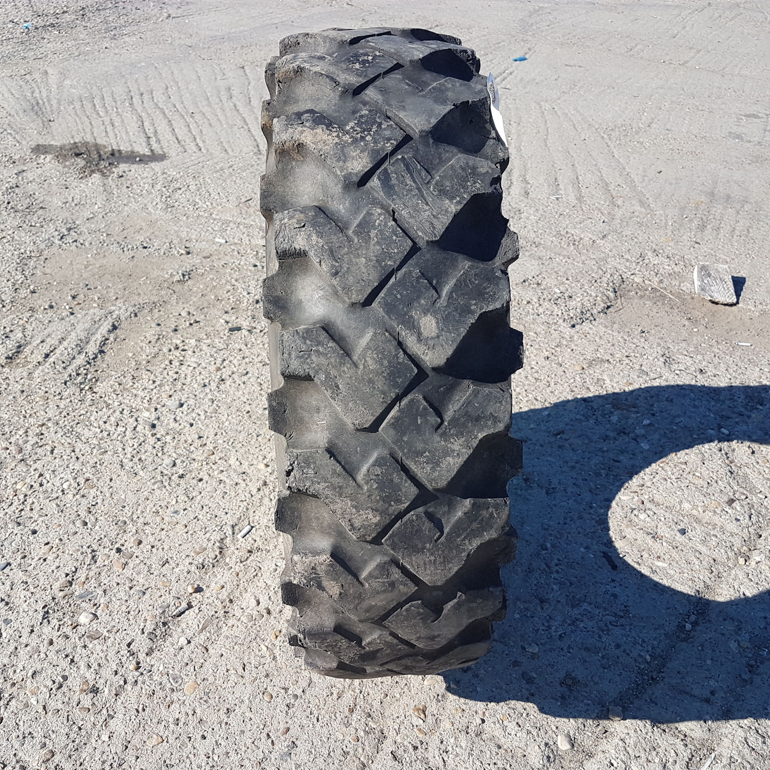  Cauciucuri 10.5 18 (10.5/80R18) Semperit