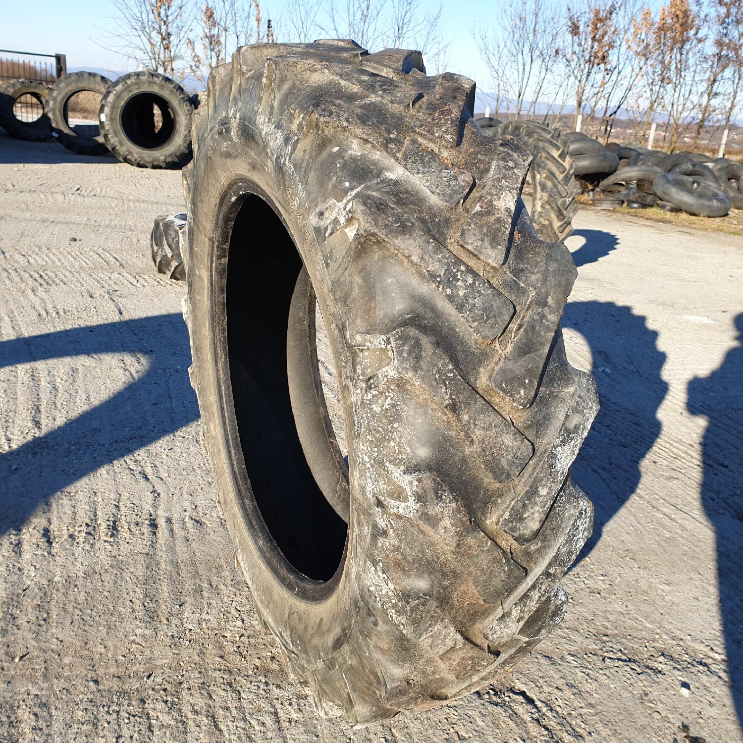  Cauciucuri 12.4-28 (320/85R28) Semperit