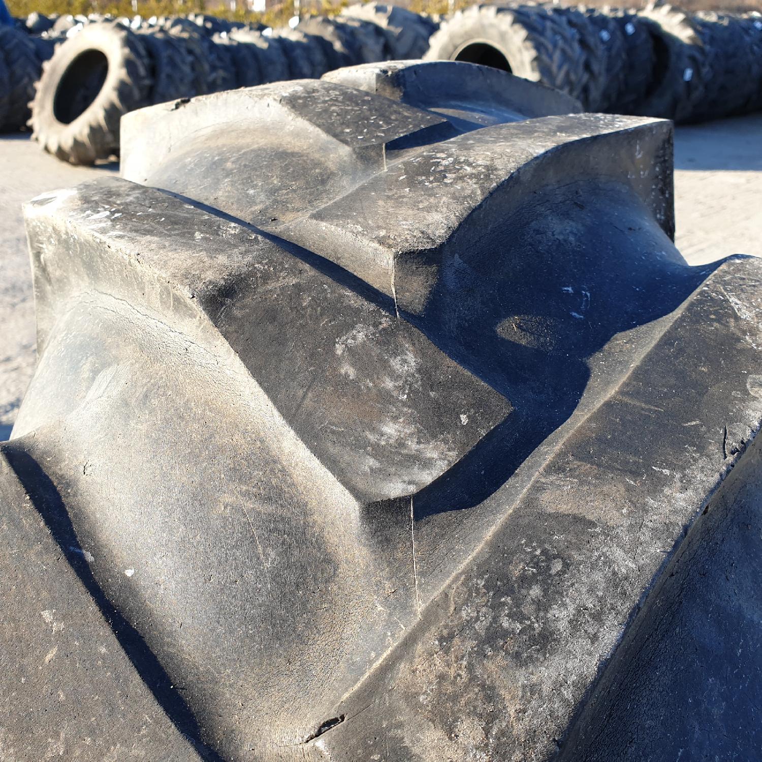  Cauciucuri 14.9-28 (380/85R28) Rekord Rezervat