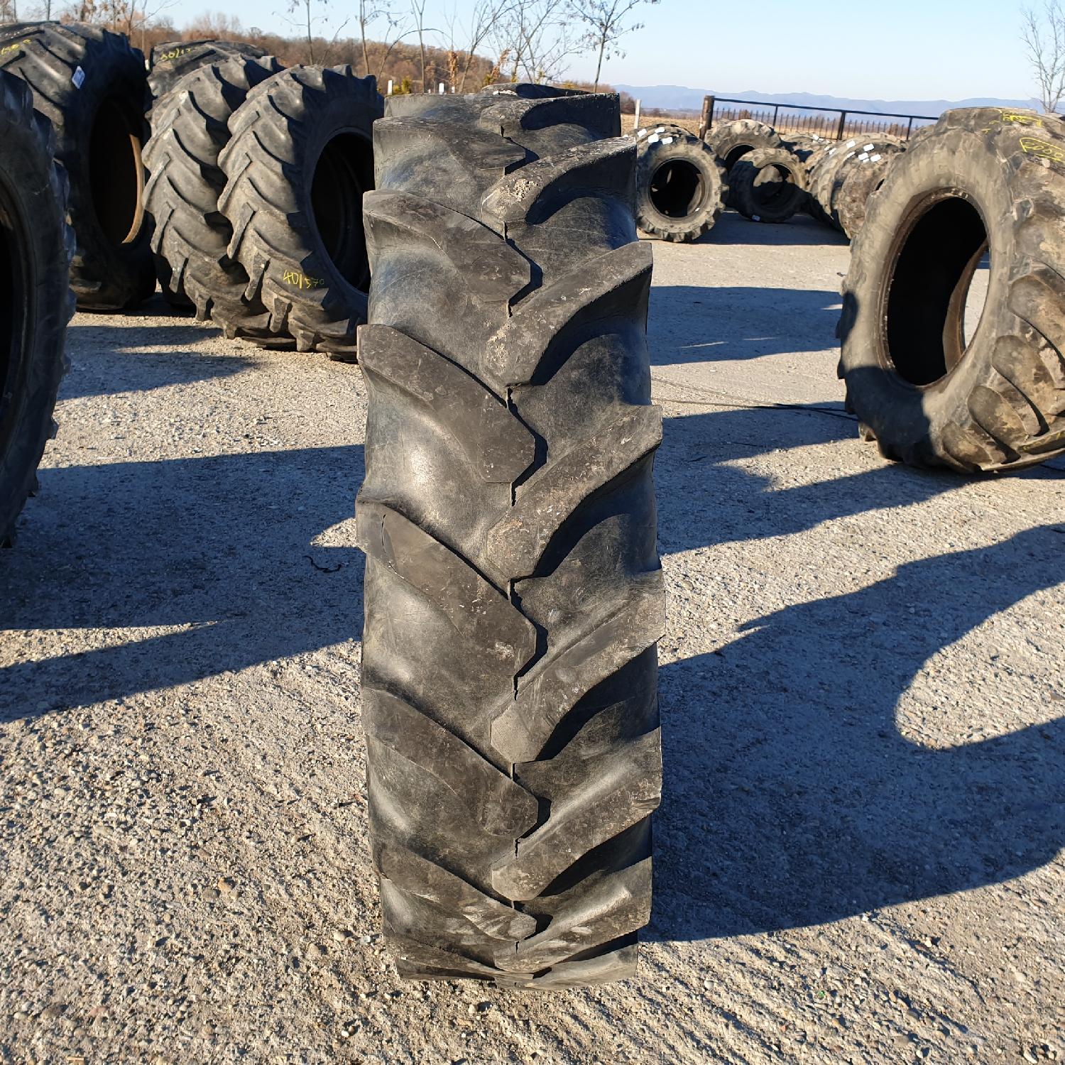  Cauciucuri 12.4-28 (320/85R28) Barum
