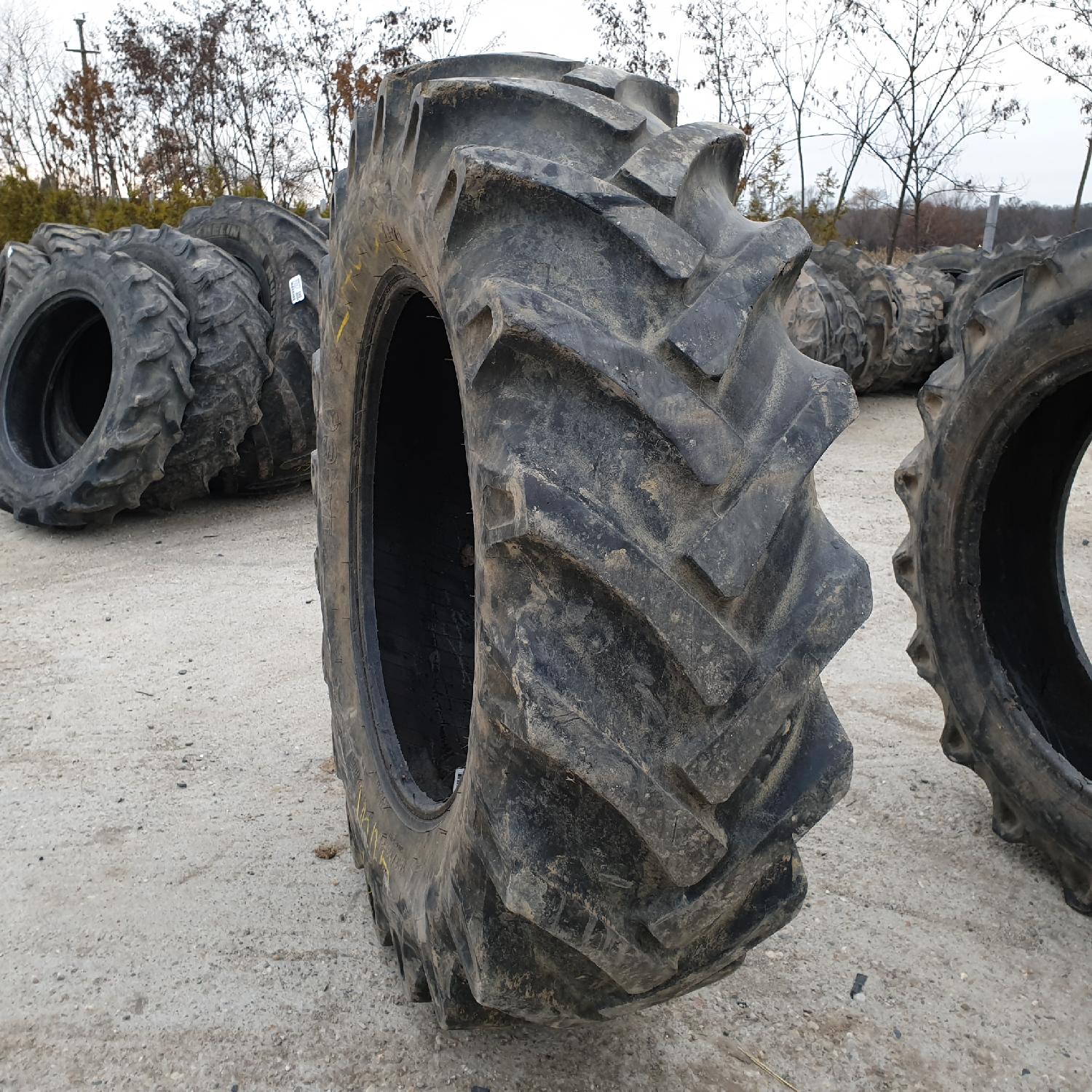  Cauciucuri 14.9-28 (380/85R28) Lassa
