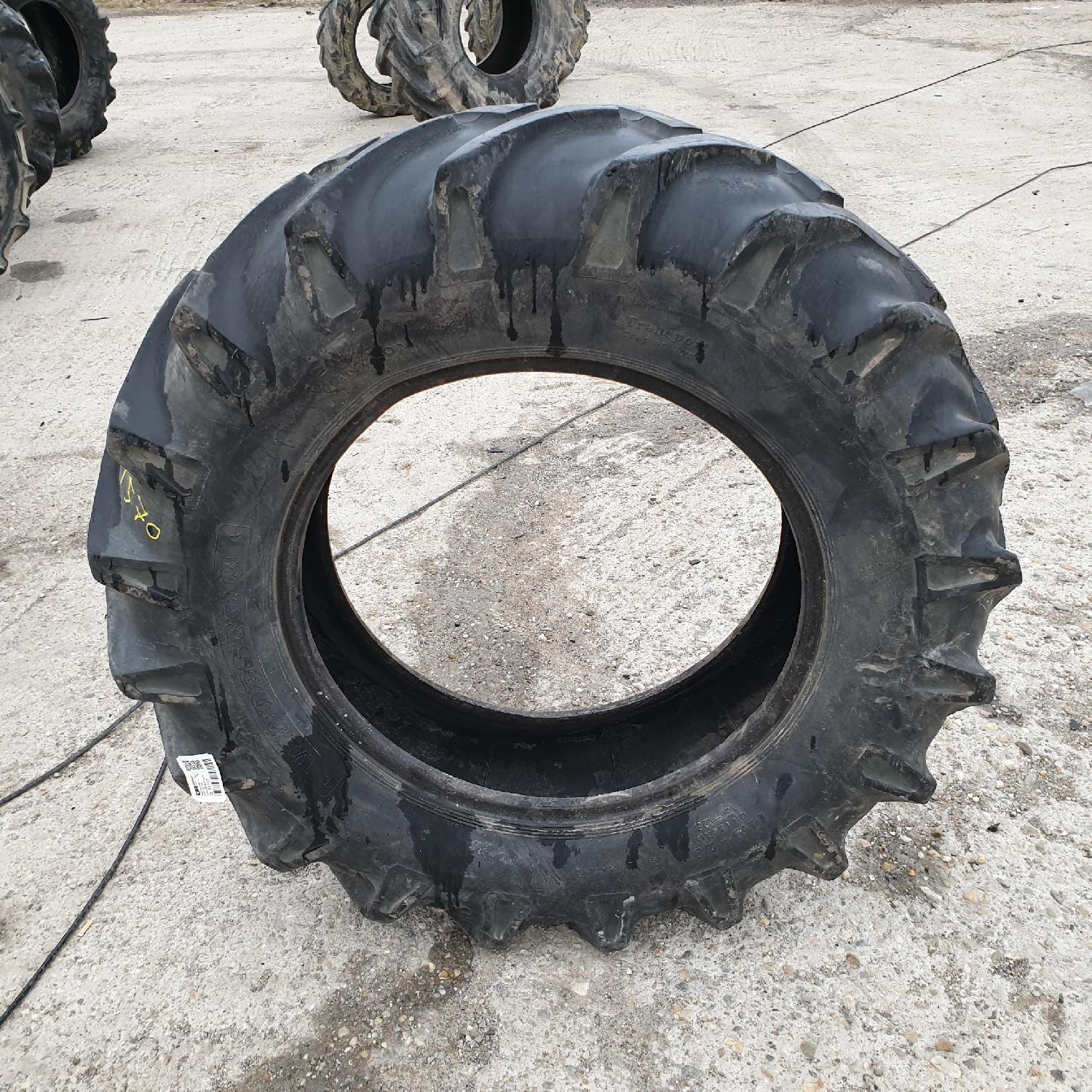  Cauciucuri 14.9-28 (380/85R28) Vredestein