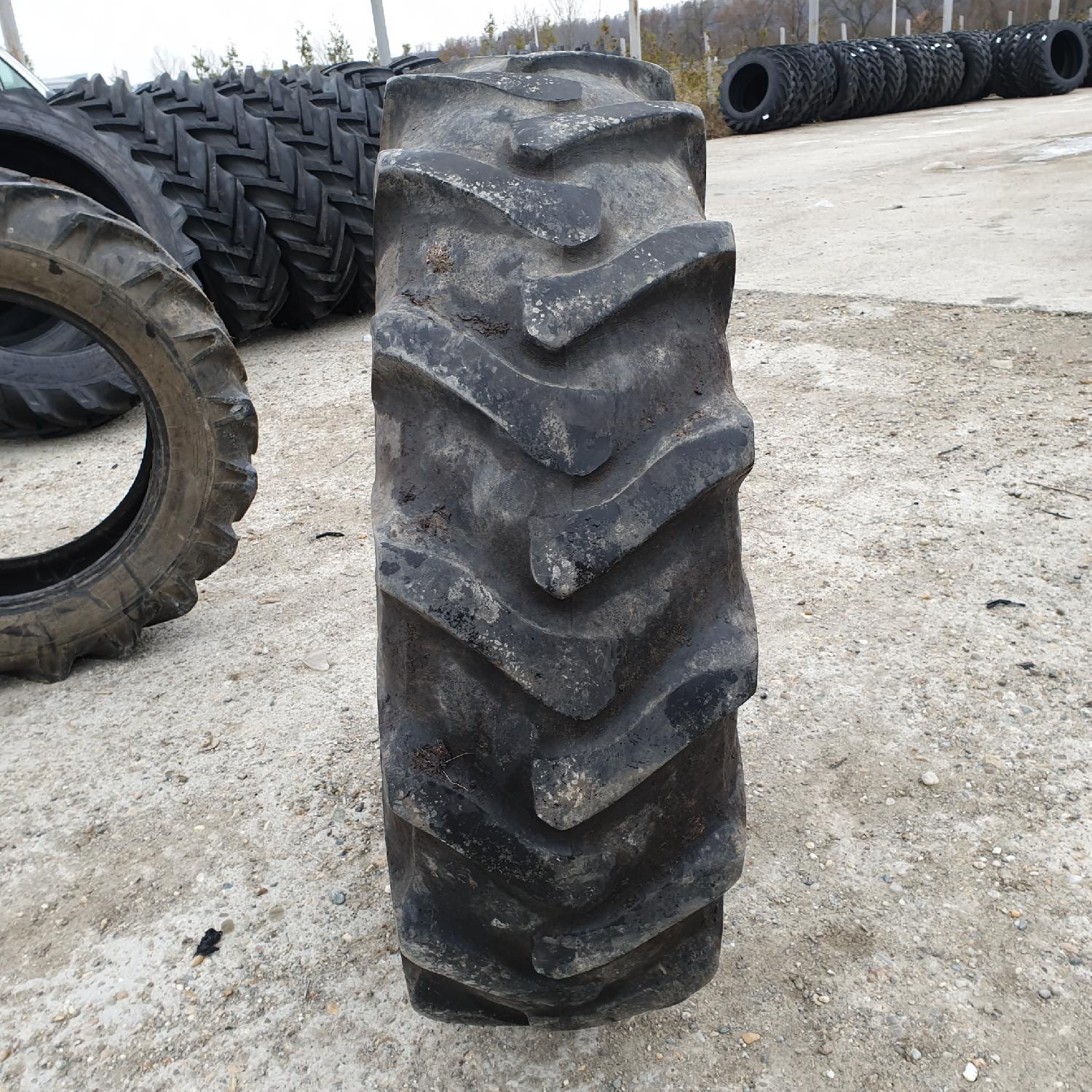 Cauciucuri 14.9-28 (380/85R28) Bridgestone