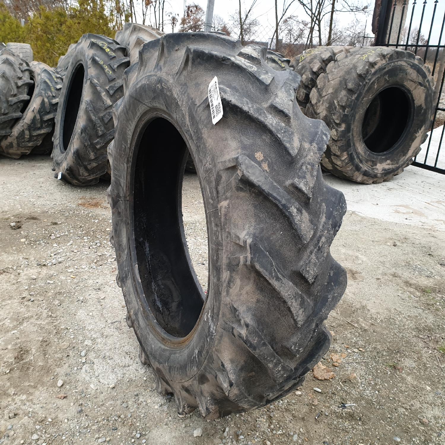  Cauciucuri 12.4-28 (320/85R28) Semperit