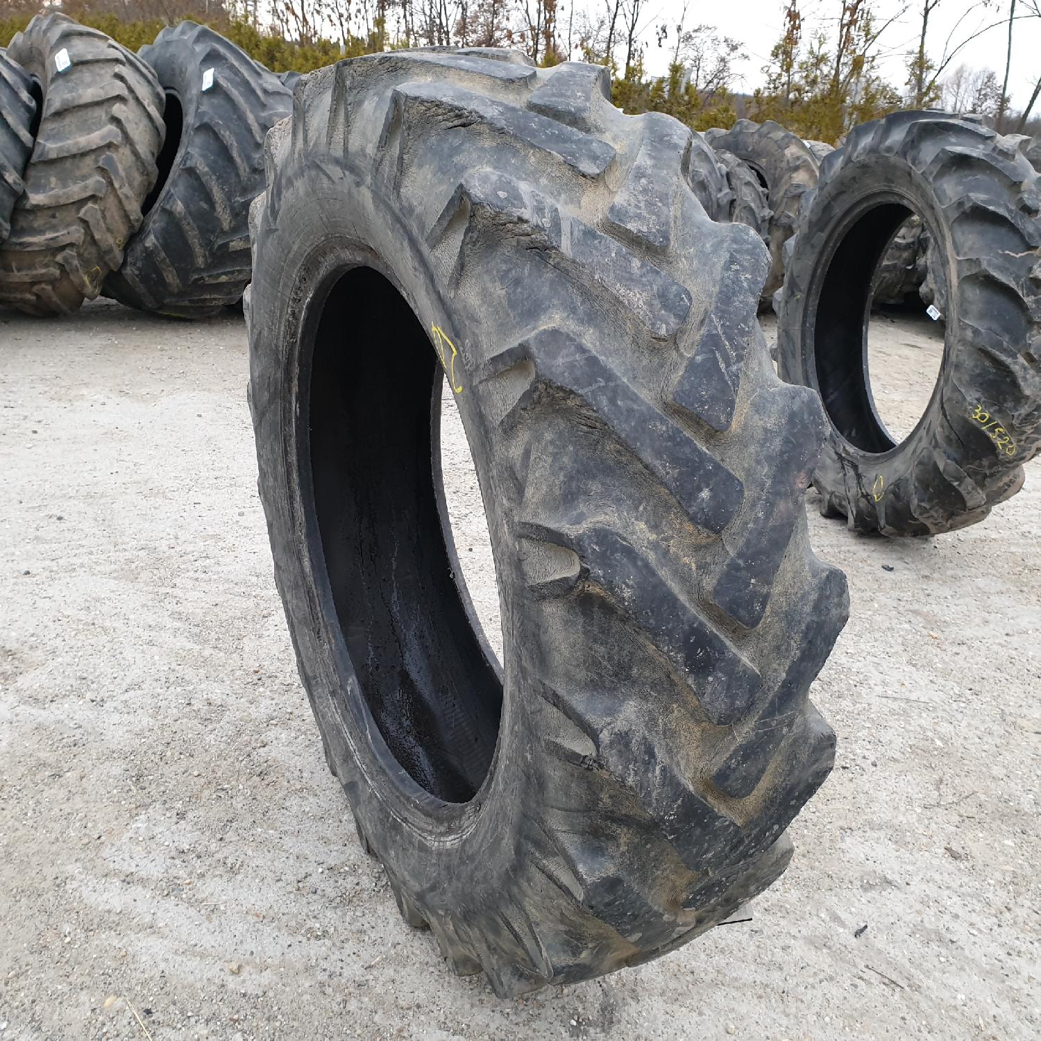  Cauciucuri 12.4-28 (320/85R28) Semperit