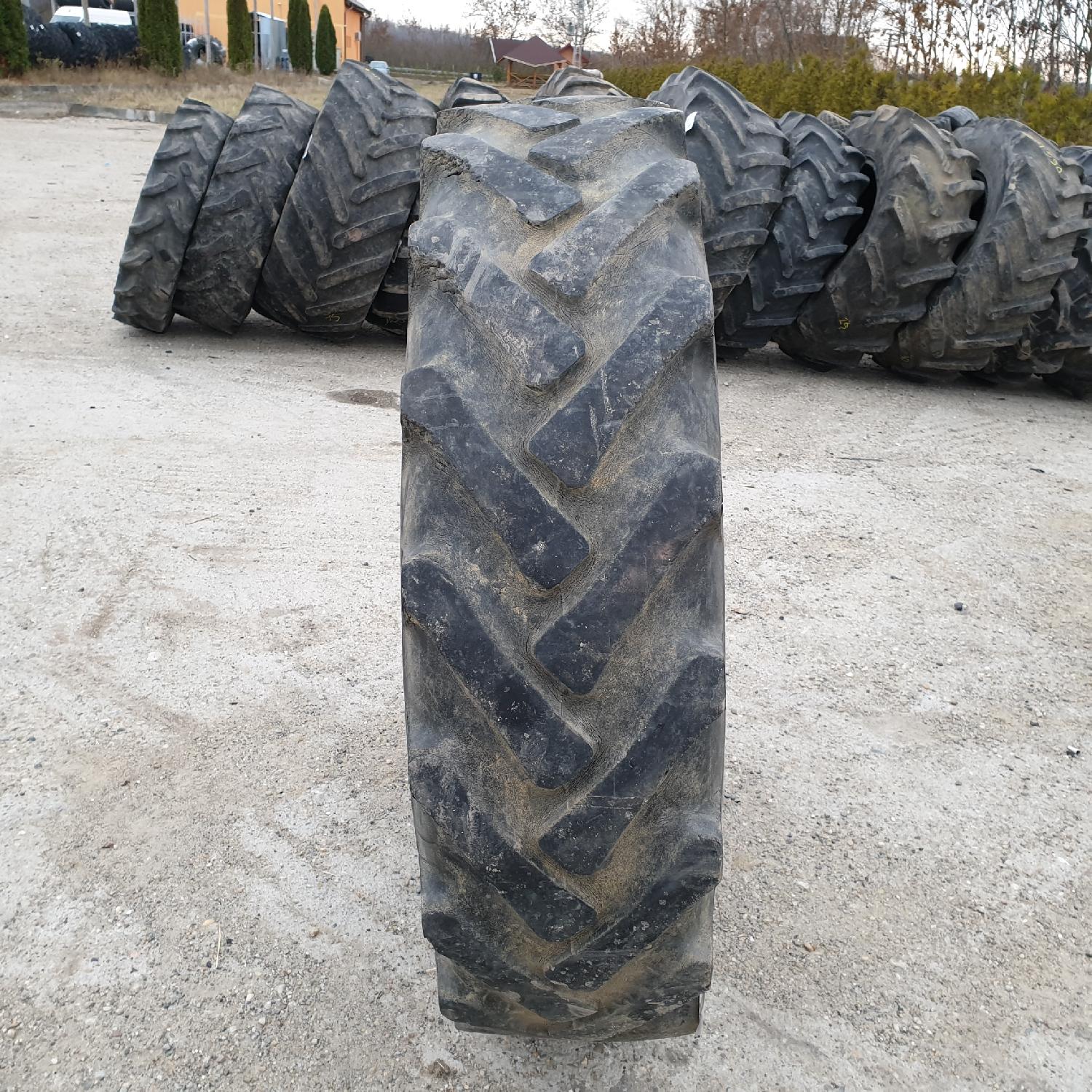  Cauciucuri 12.4-28 (320/85R28) Semperit