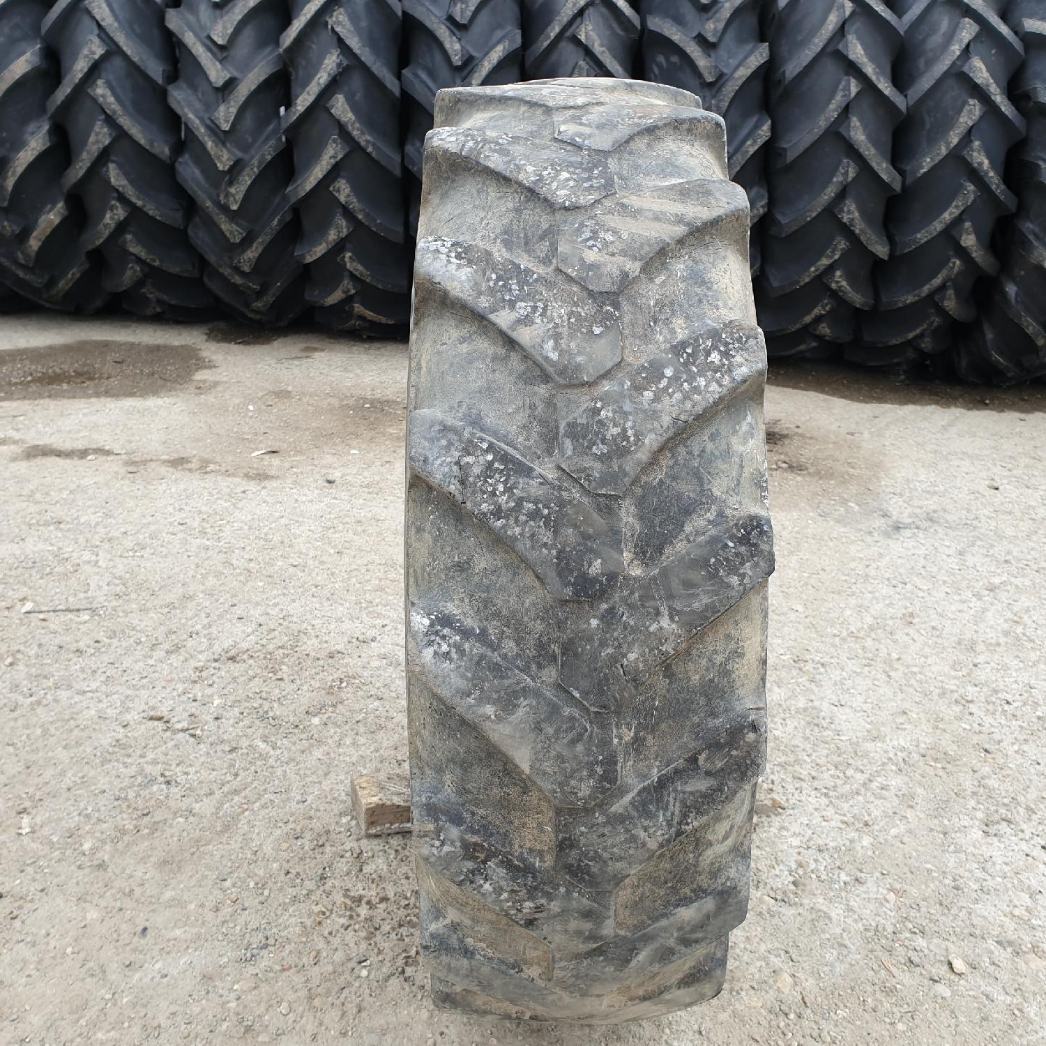  Cauciucuri 10.5-18 (10.5/80R18) Mitas