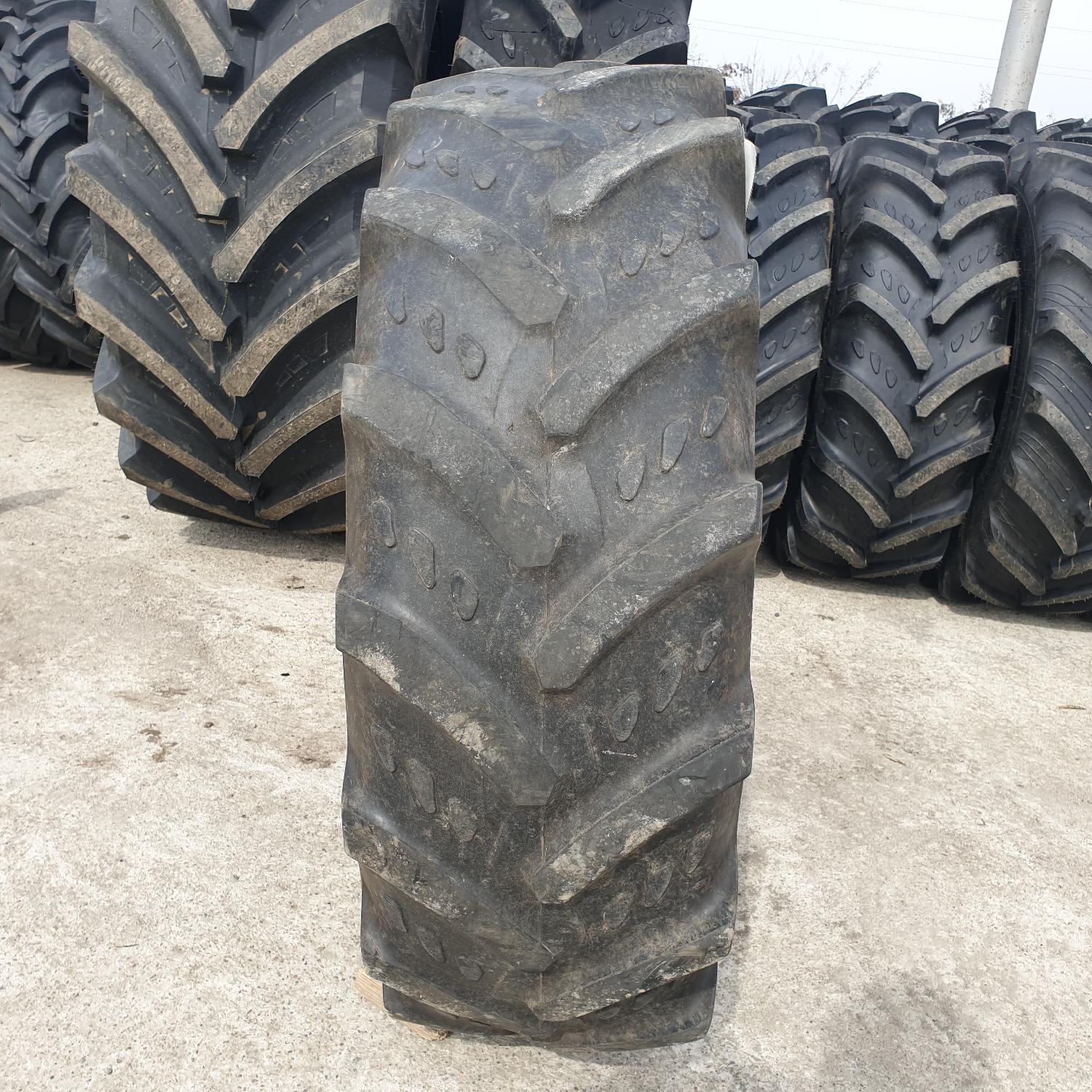  Cauciucuri 340/85R24 (13.6R24) Kleber