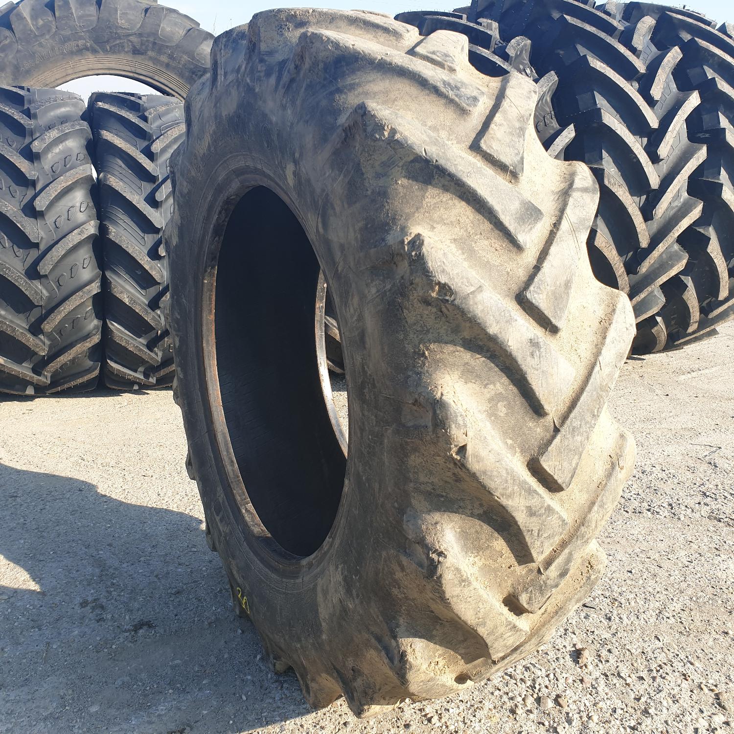  Cauciucuri 14.9-28 (380/85R28) Semperit