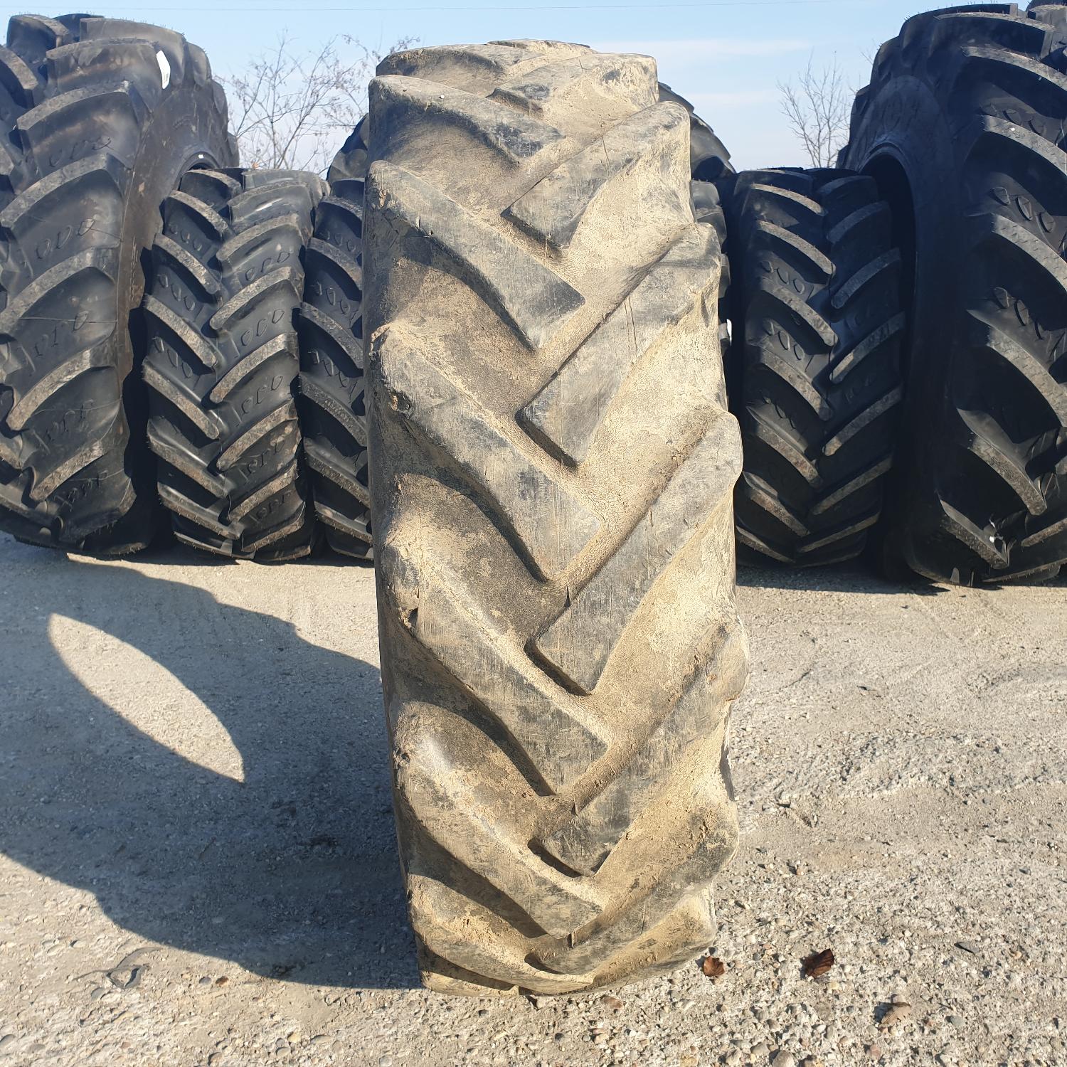  Cauciucuri 14.9-28 (380/85R28) Semperit