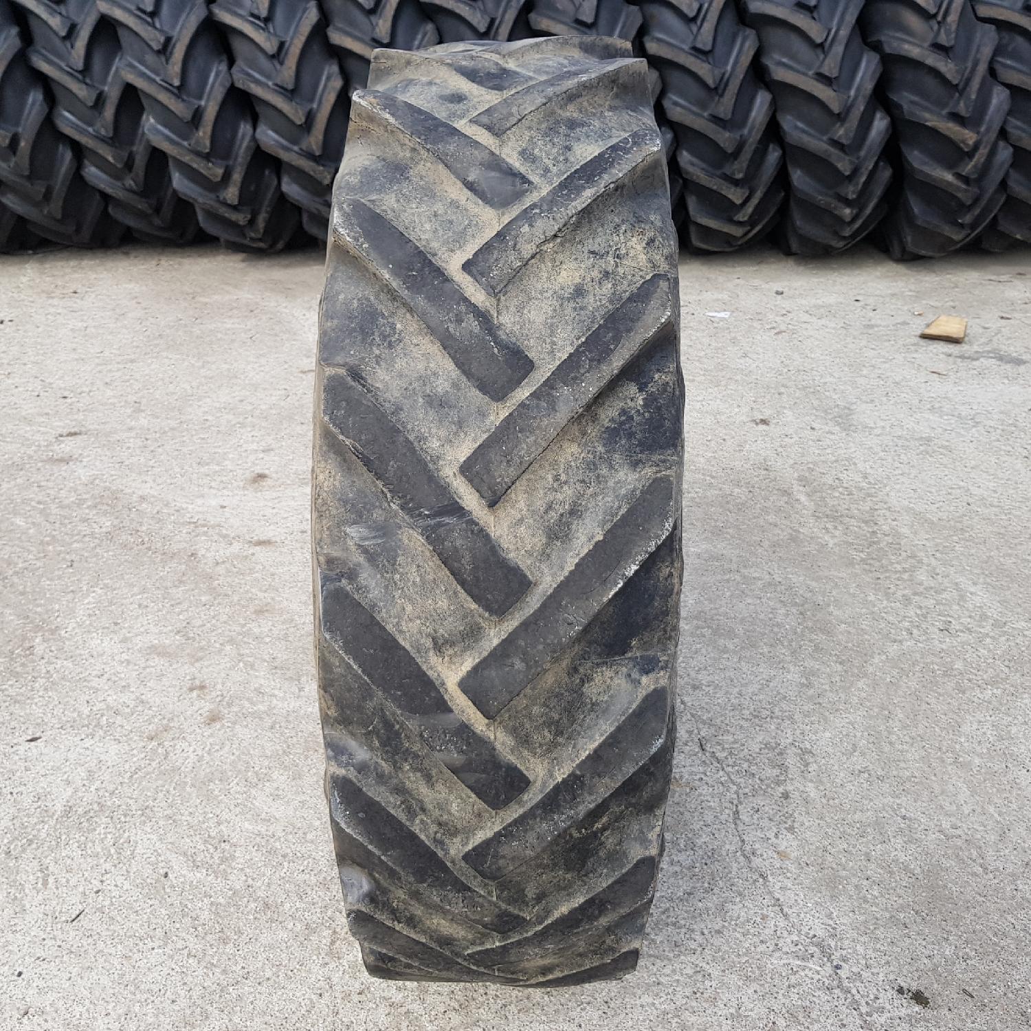  Cauciucuri 12.4-28 (320/85R28) Goodyear