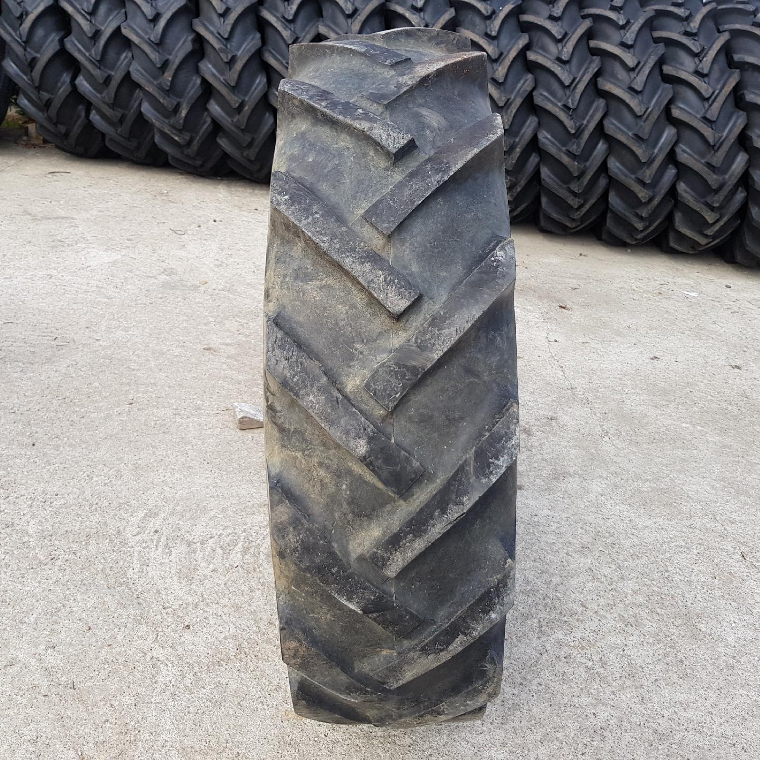 Cauciucuri 12.4-28 (320/85R28) Semperit