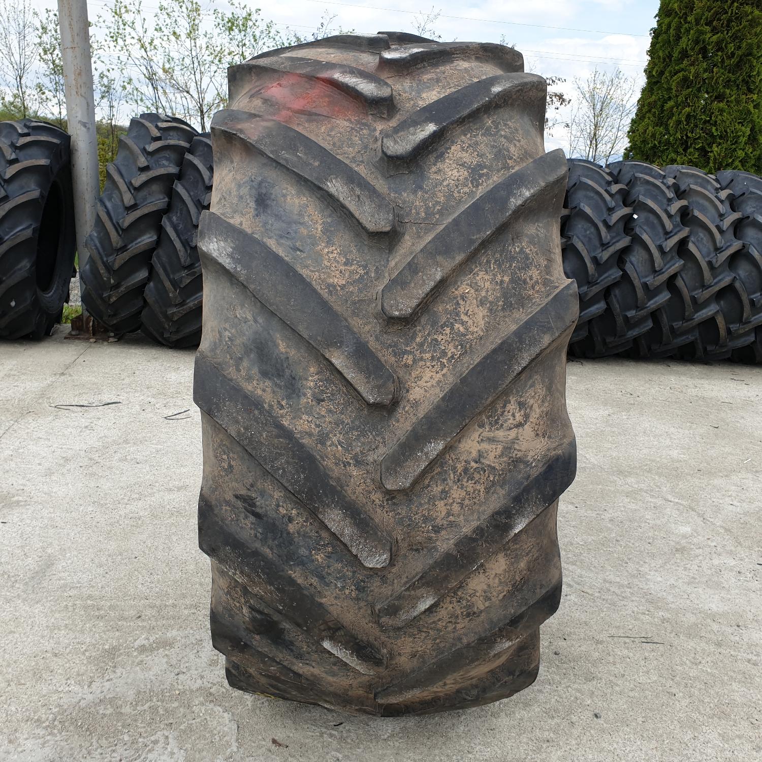  Cauciucuri 600/70R28 Michelin