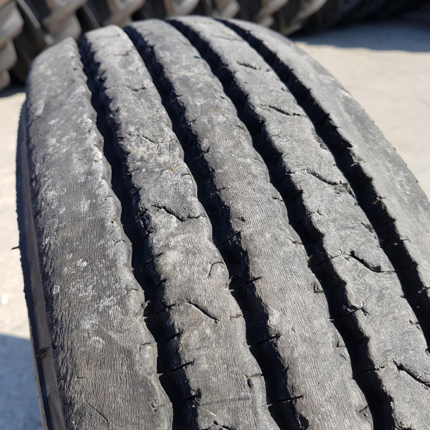  Cauciucuri 215/75R17.5  Dunlop