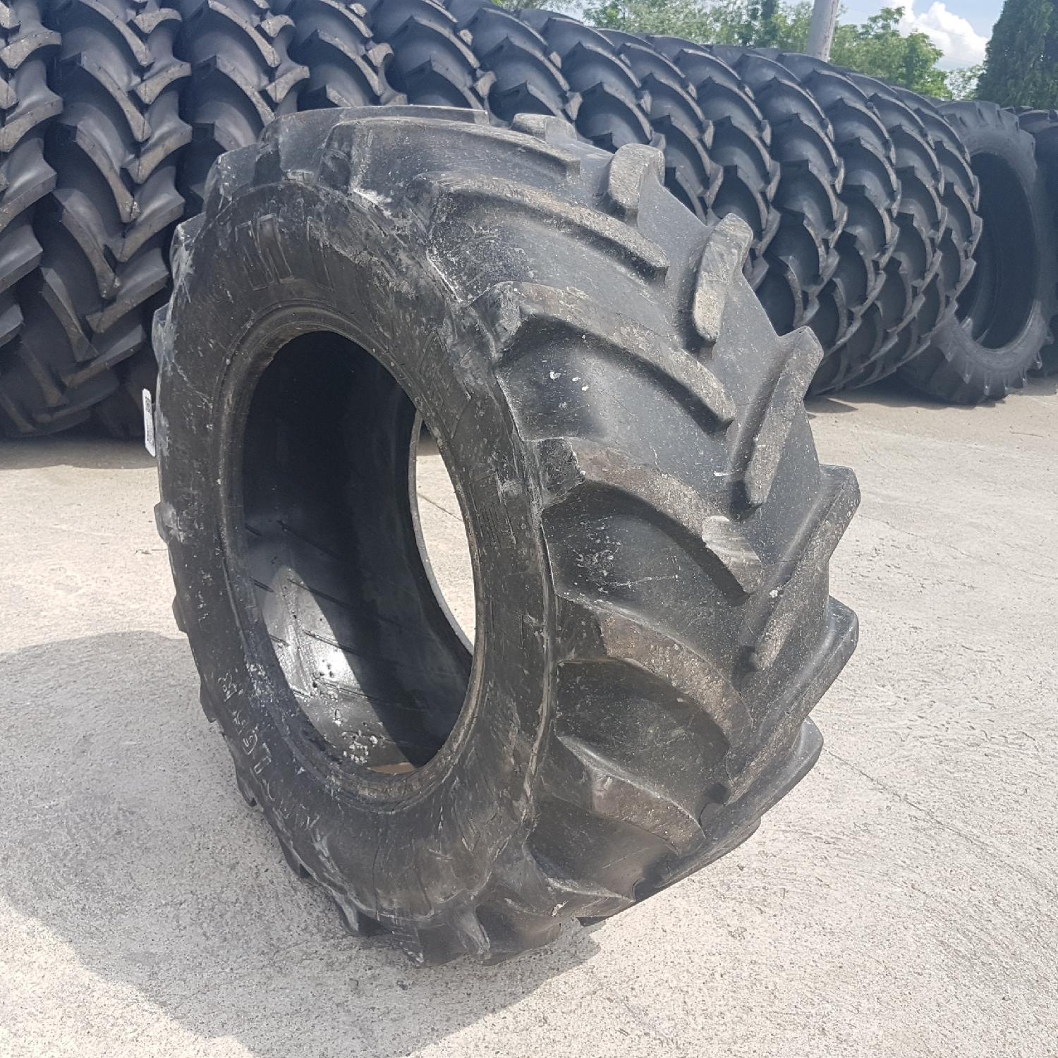  Cauciucuri 440/65R24  Michelin