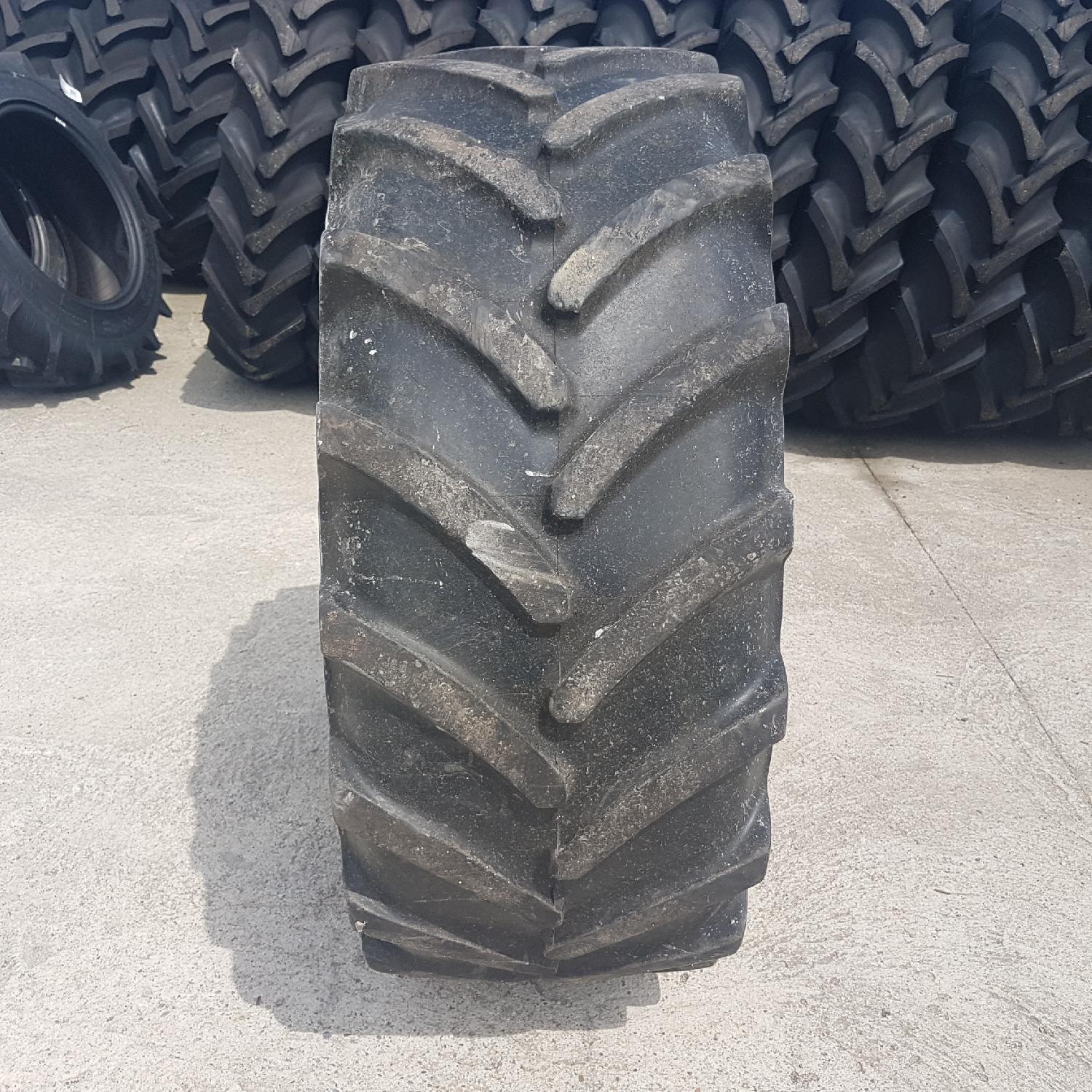  Cauciucuri 440/65R24  Michelin