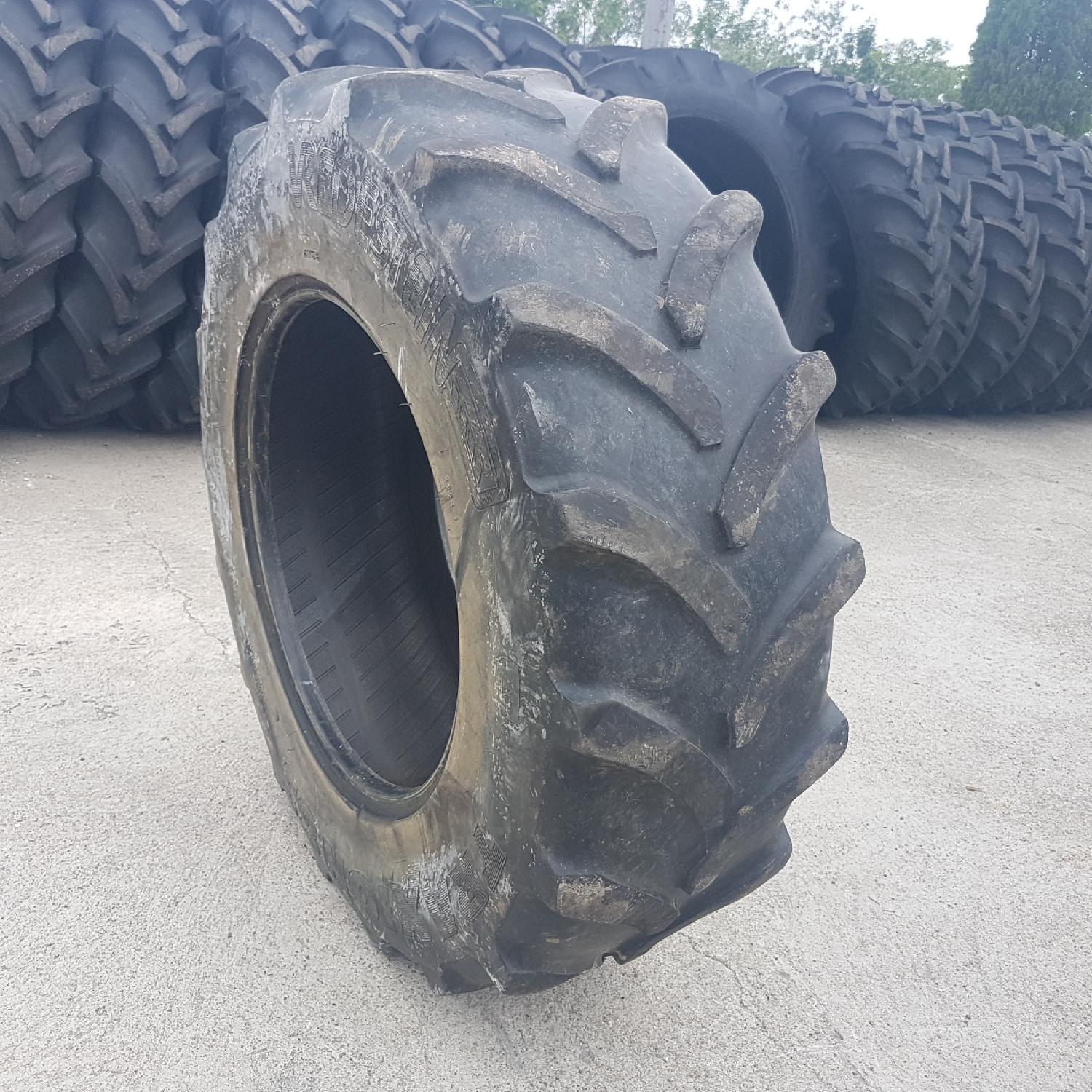  Cauciucuri 340/85R24 (13.6R24) Vredestein