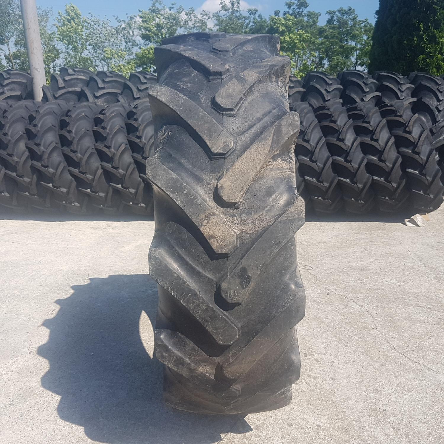  Cauciucuri 14.9R28 (380/85R28) Vredestein