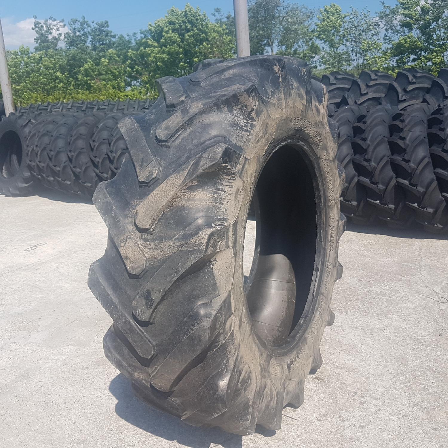  Cauciucuri 14.9R28 (380/85R28) Vredestein