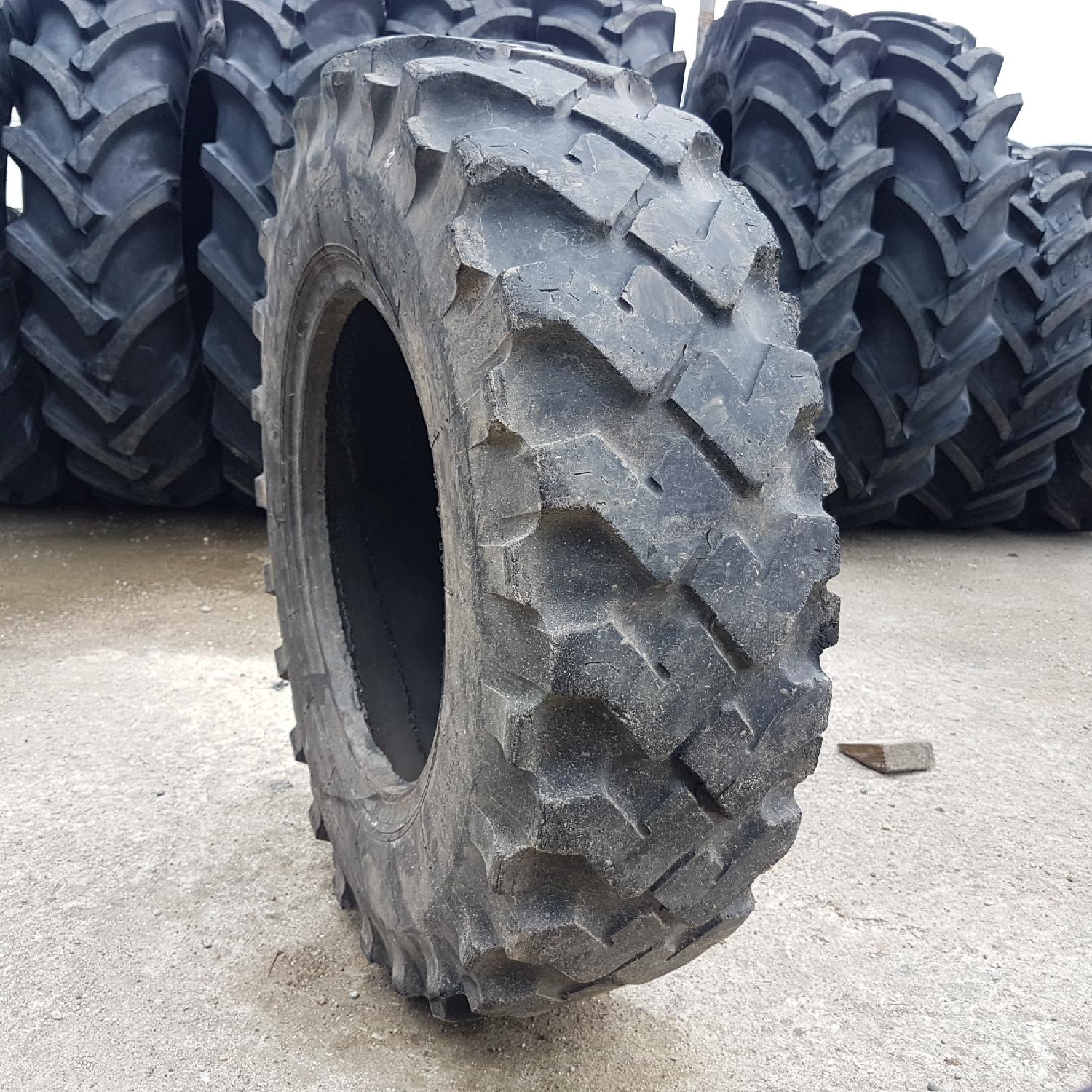  Cauciucuri 10.5-18 (10.5/80R18) Semperit