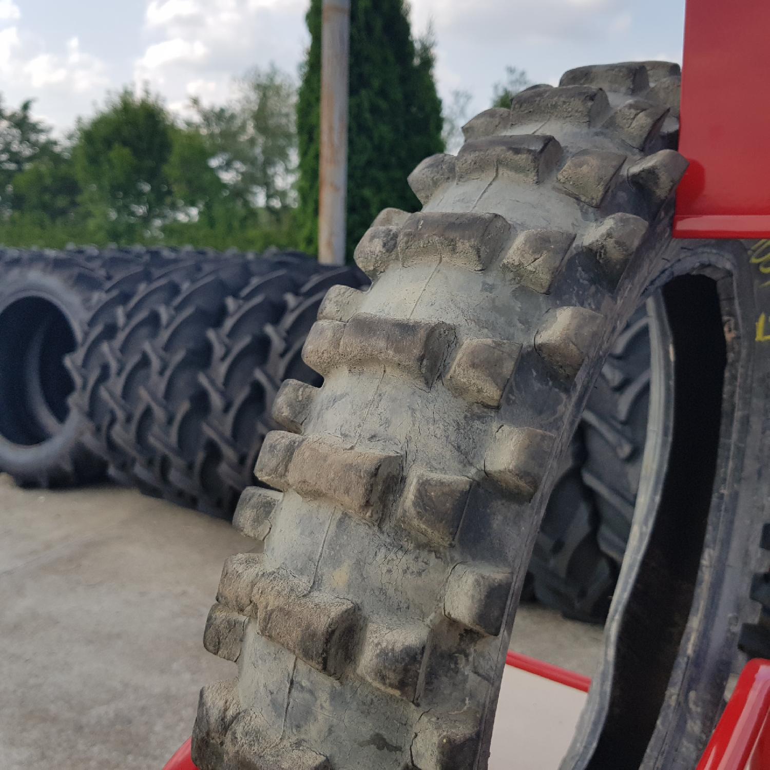  Cauciucuri 120/100-18 Pirelli
