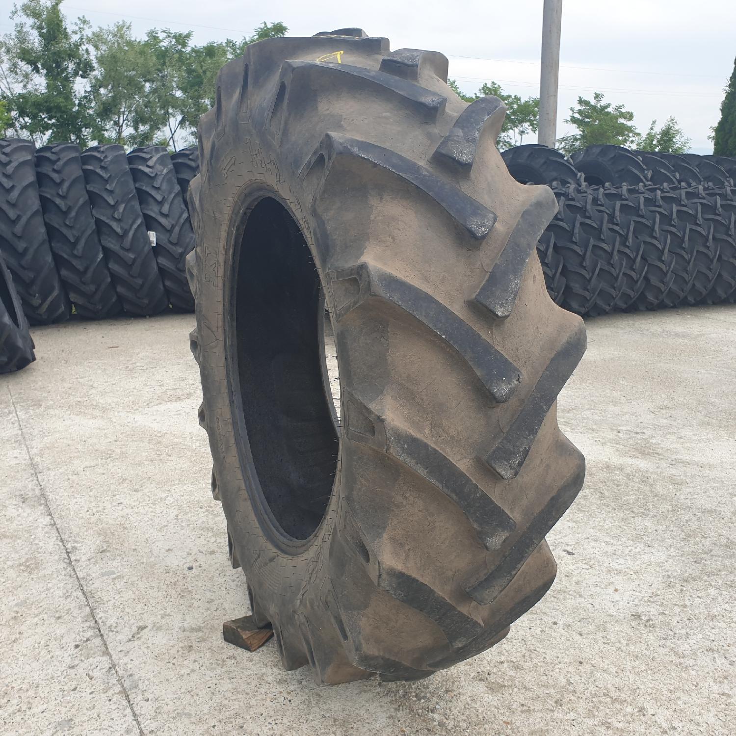  Cauciucuri 14.9-28 (380/85R28) Bkt