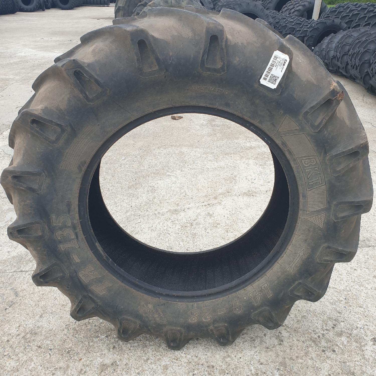  Cauciucuri 14.9-28 (380/85R28) Bkt