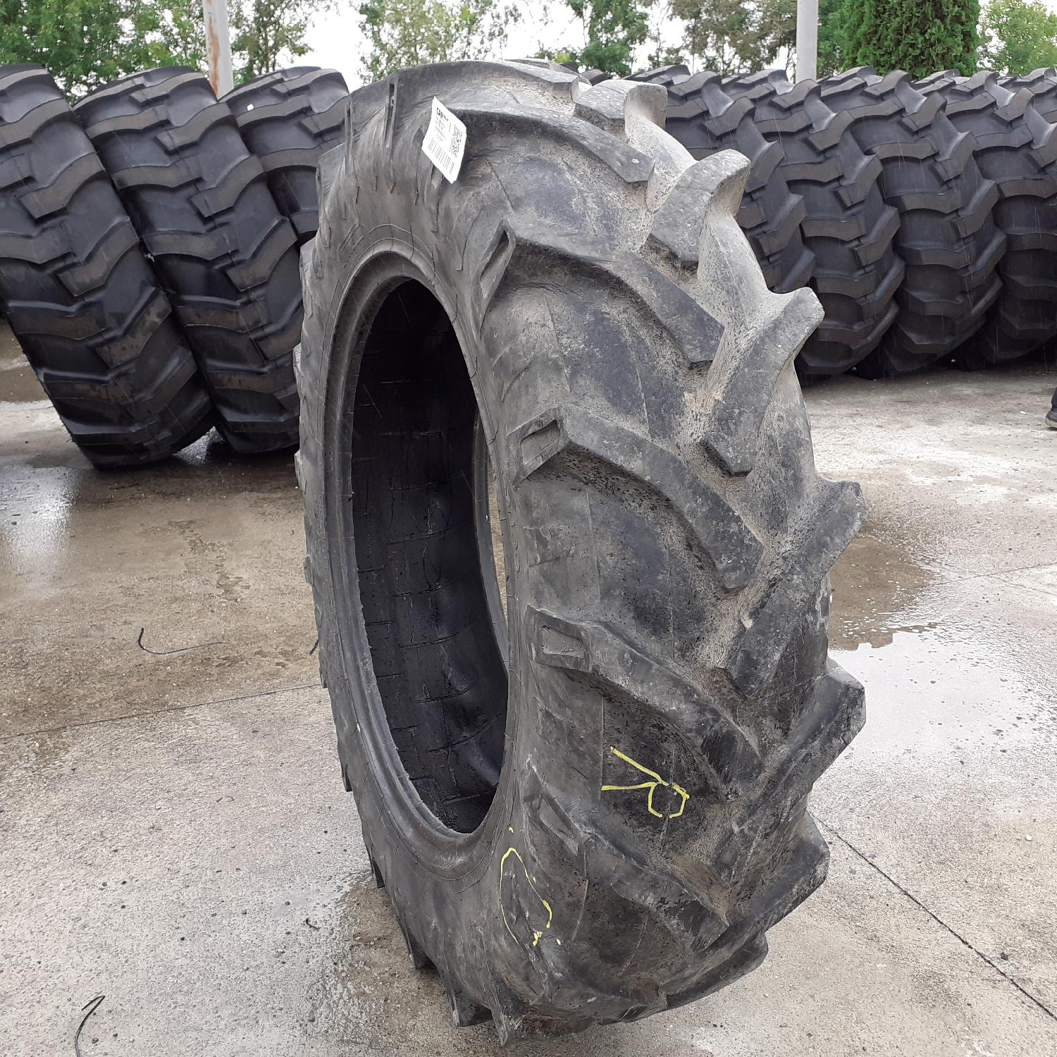  Cauciucuri 12.4R28 (320/85R28) Pirelli