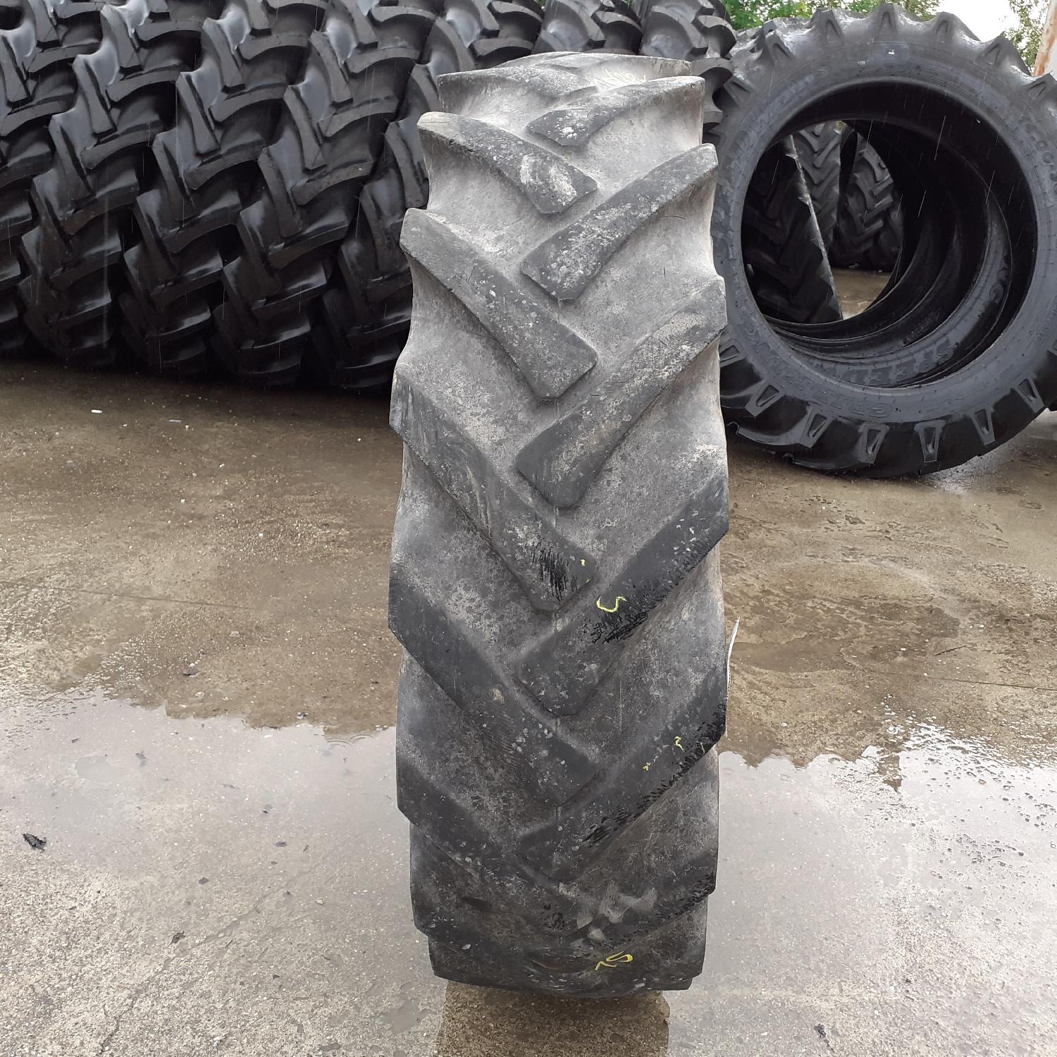  Cauciucuri 12.4-28 (320/85R28) Goodyear
