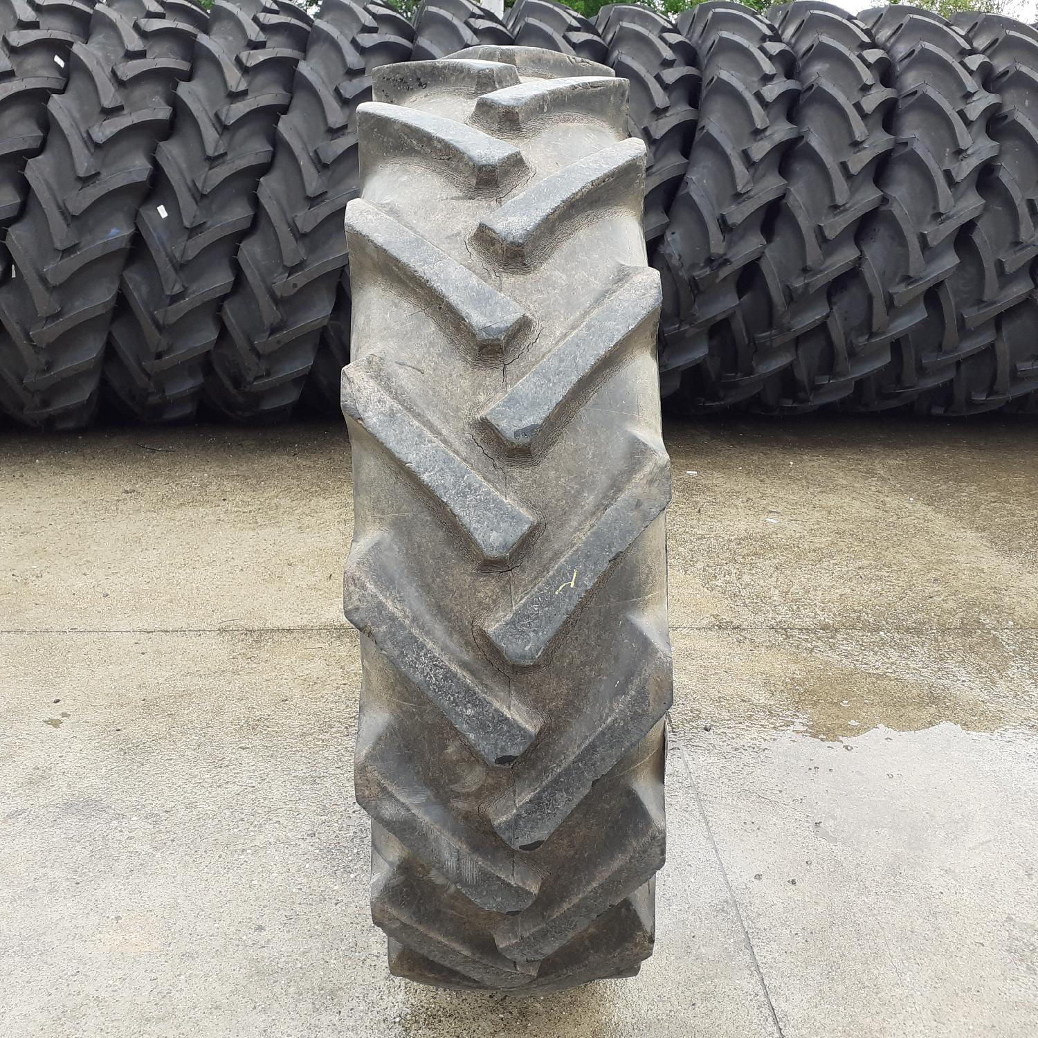  Cauciucuri 12.4-28 (320/85R28) Semperit