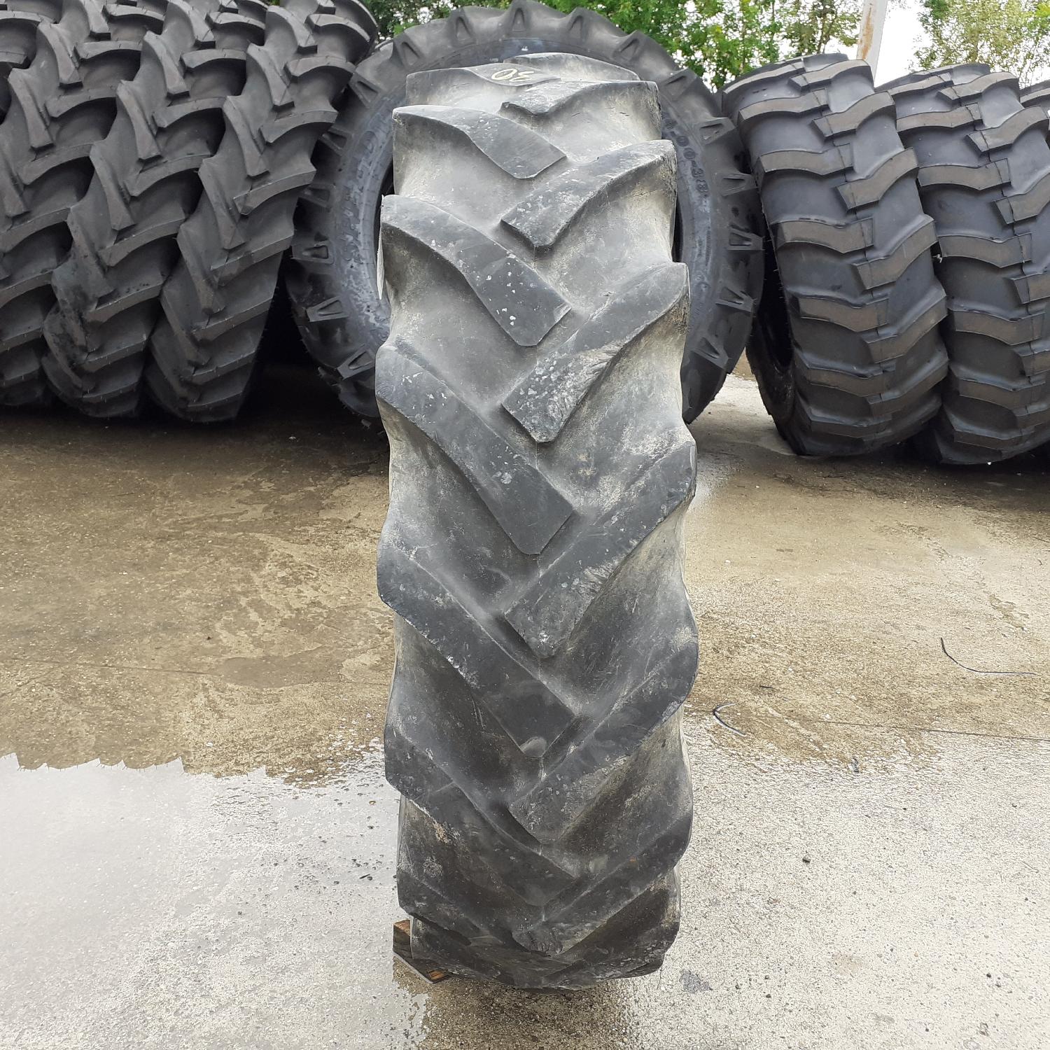  Cauciucuri 12.4-28 (320/85R28) Lasa