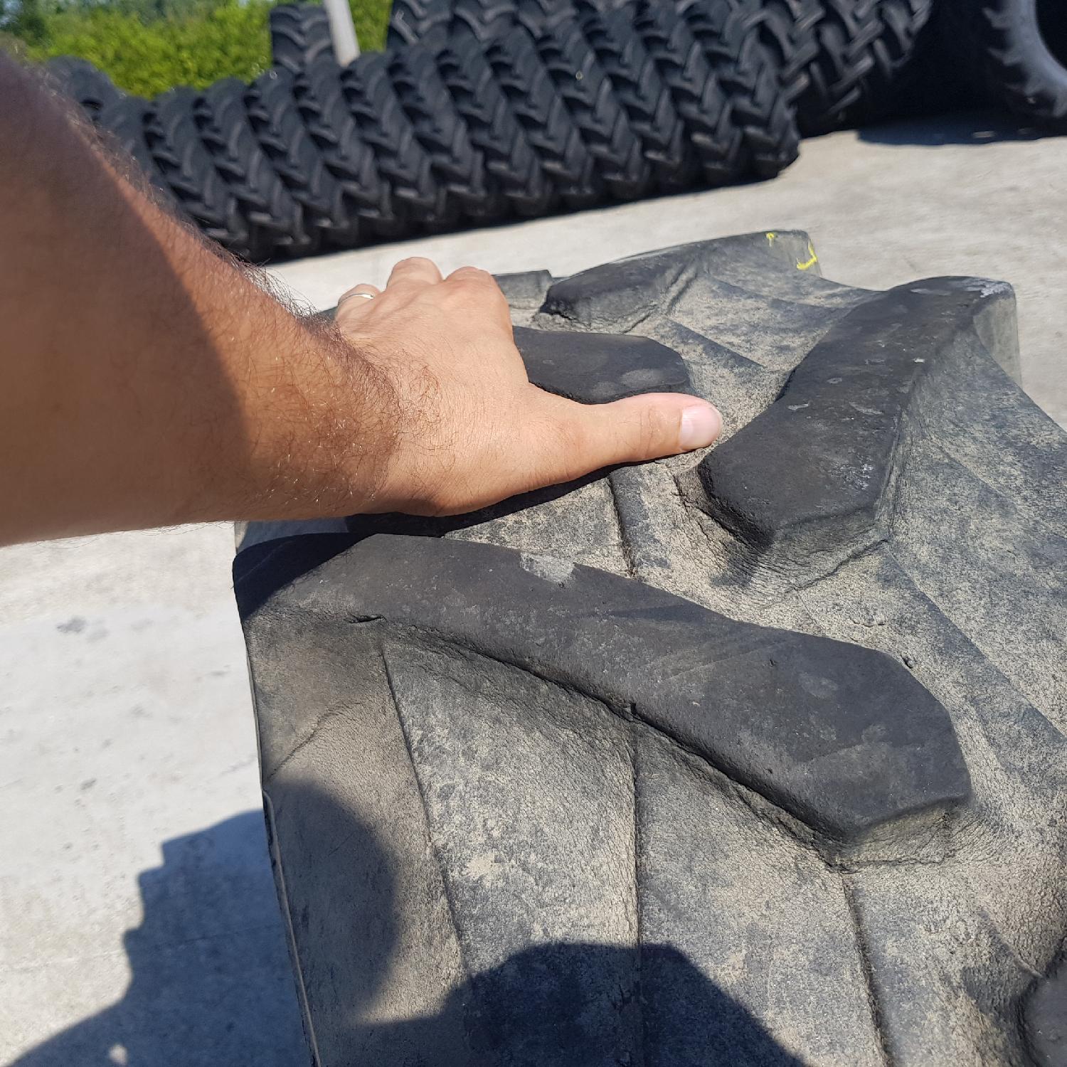  Cauciucuri 340/85R24 (13.6R24) Trelleborg