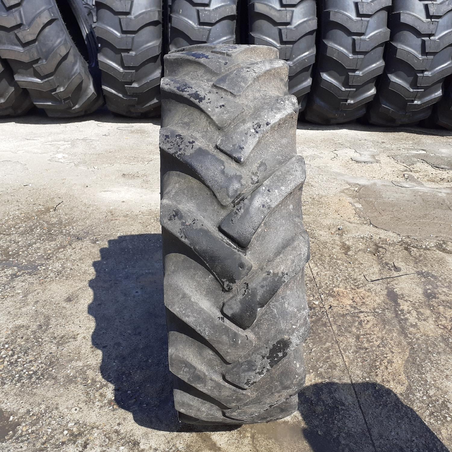  Cauciucuri 10.5-18 (10.5/80R18) Semperit