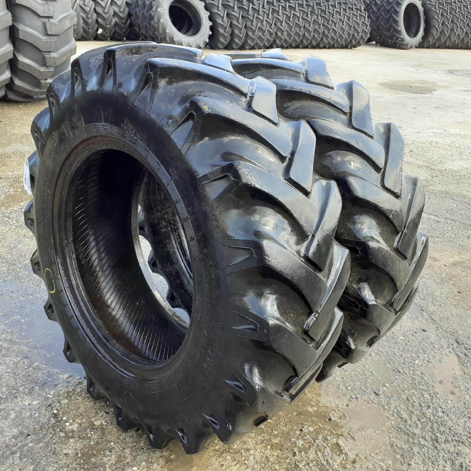  Cauciucuri 10.5-18 (10.5/80R18) Semperit