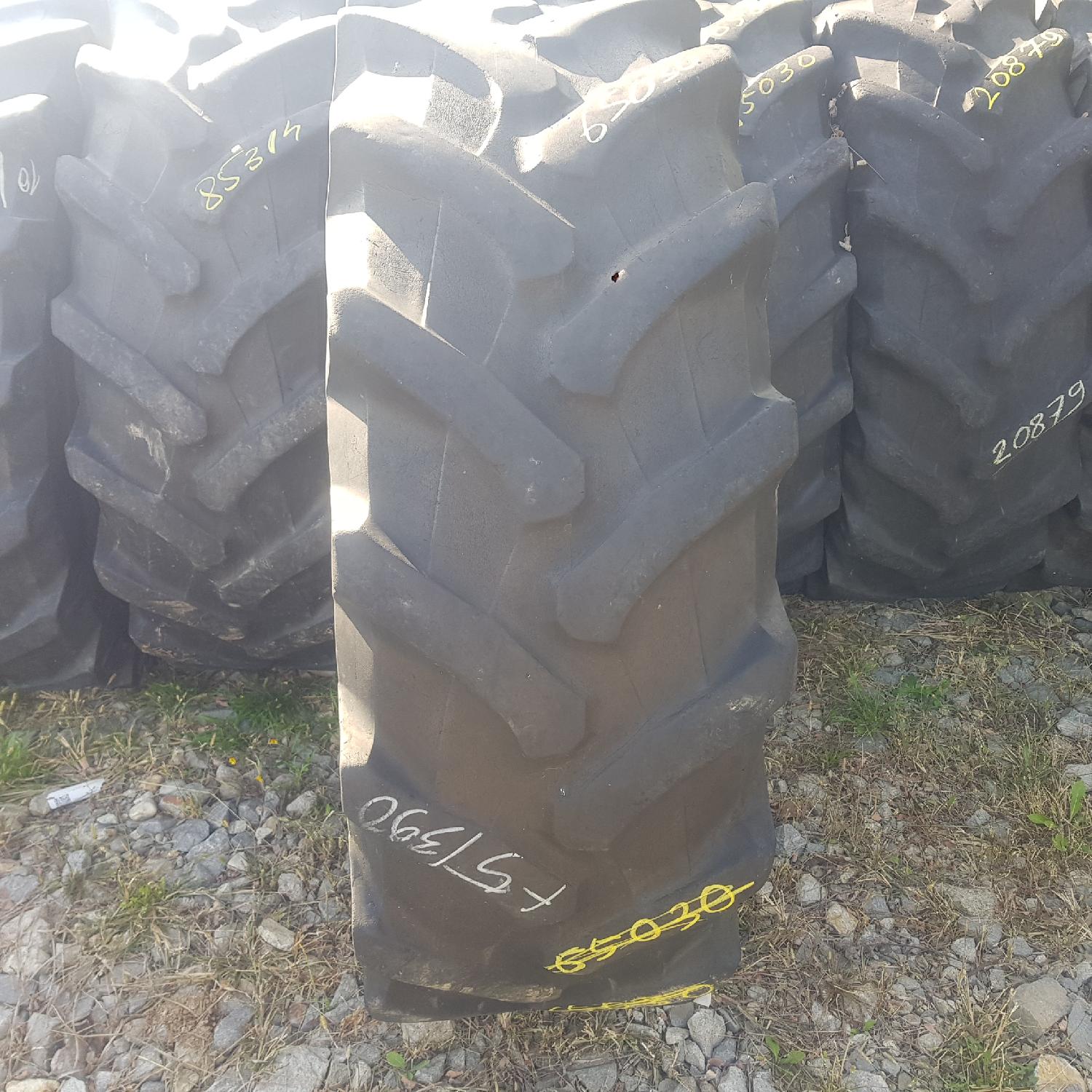  Cauciucuri 420/70R30 Pirelli