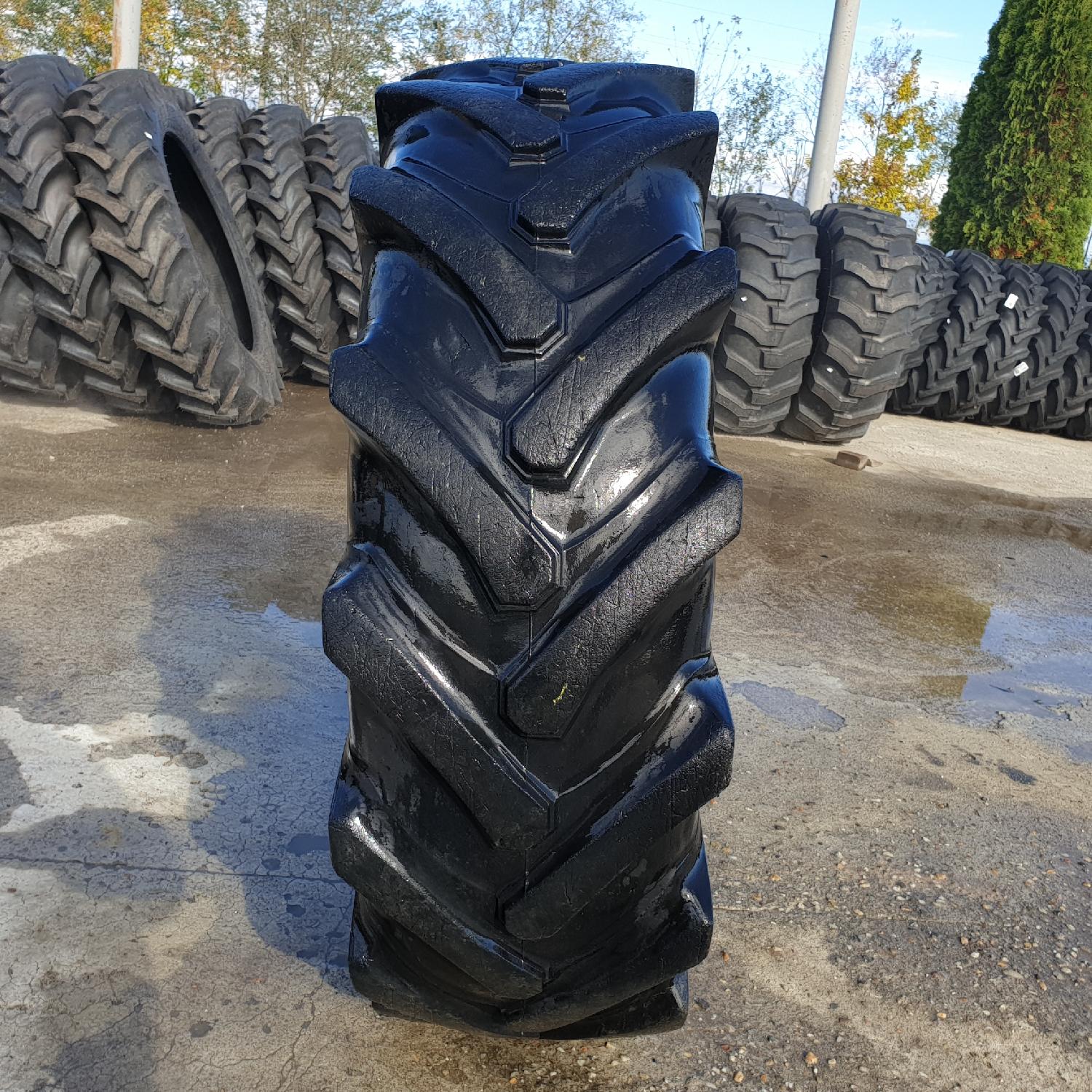  Cauciucuri 14.9R28 (380/85R28) Vredestein