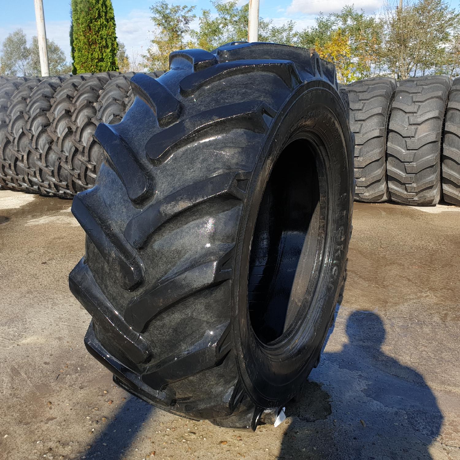  Cauciucuri 500/65R28 Nokian