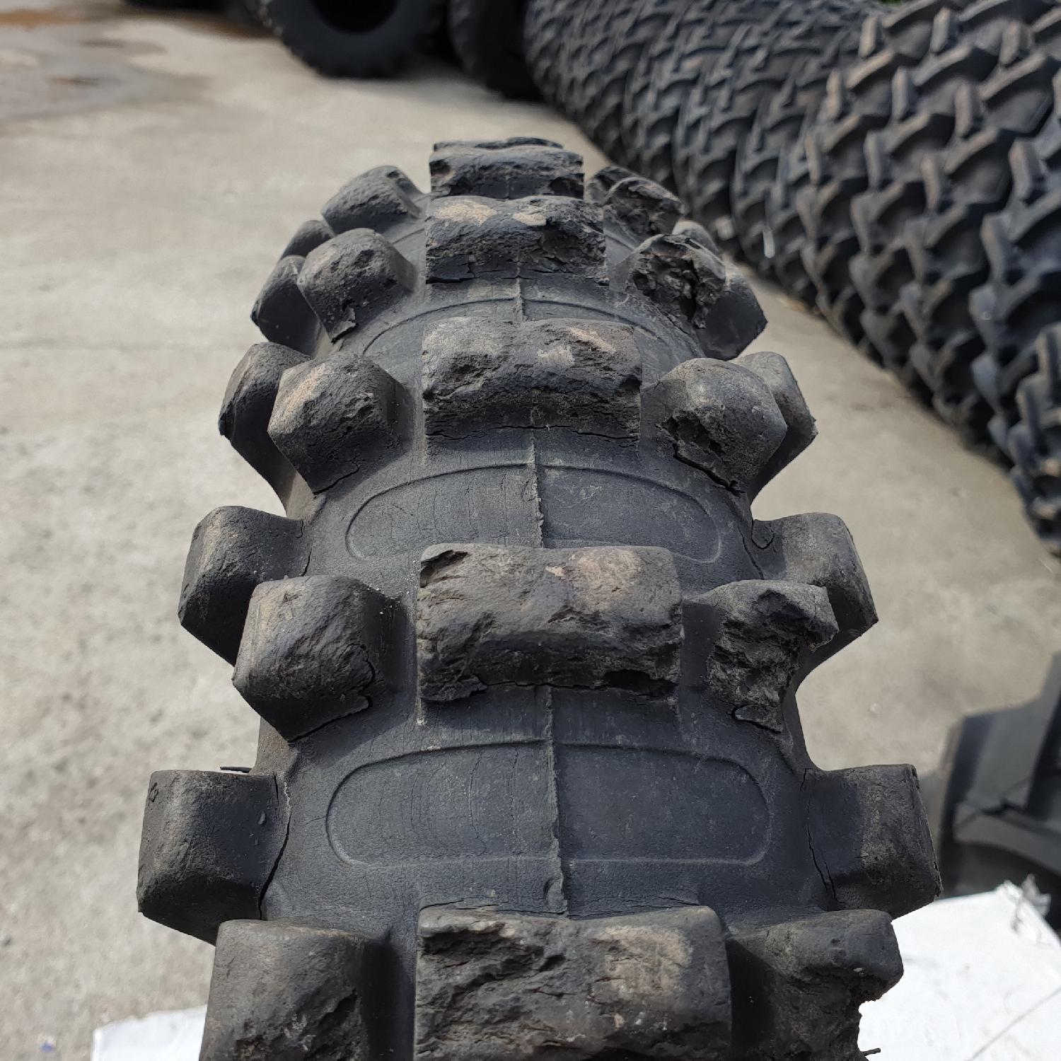  Cauciucuri 110/85-19 Pirelli