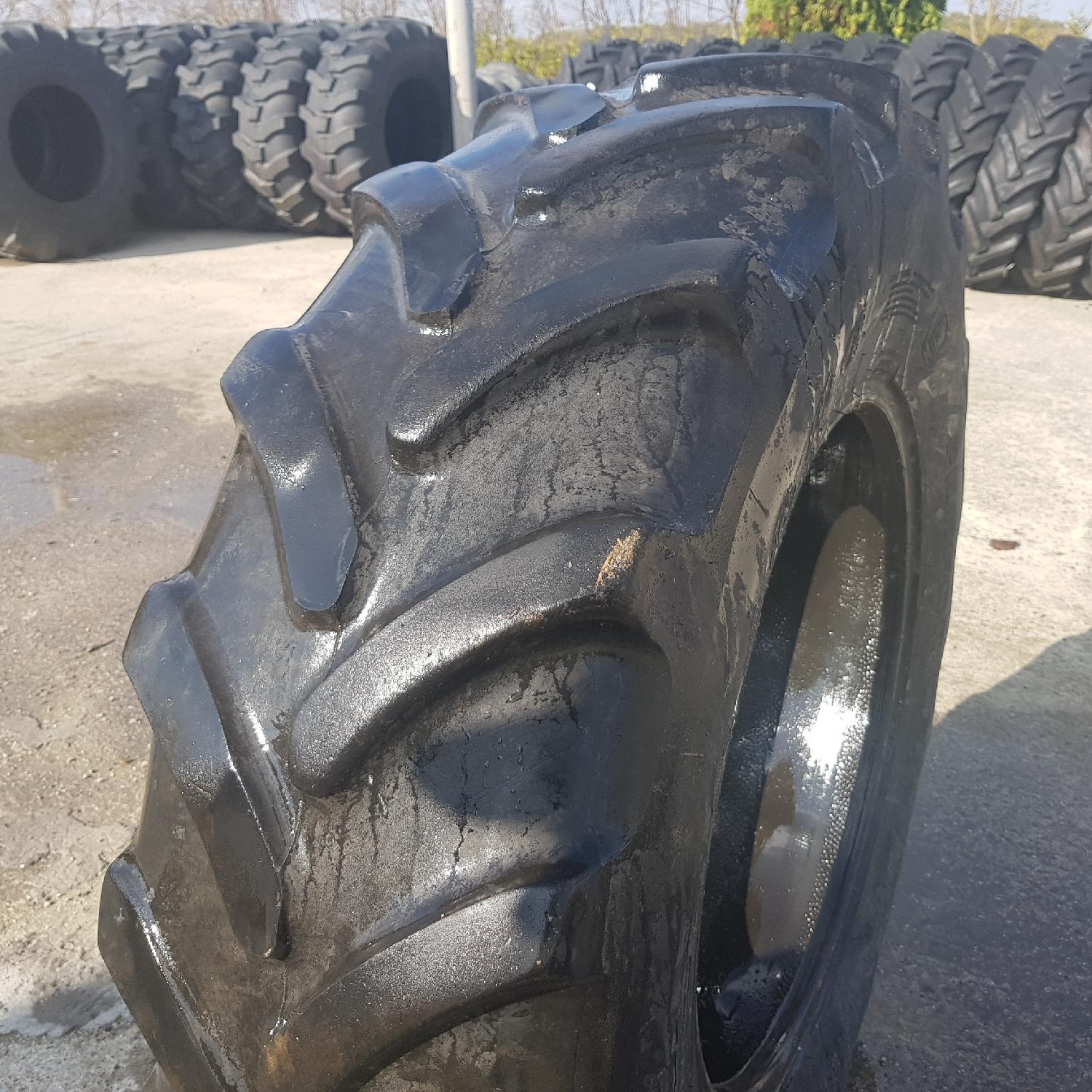 Cauciucuri 340/85R24 (13.6R24) Firestone