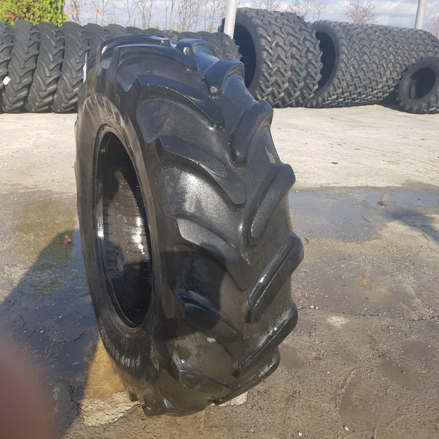  Cauciucuri 340/85R24 (13.6R24) Firestone