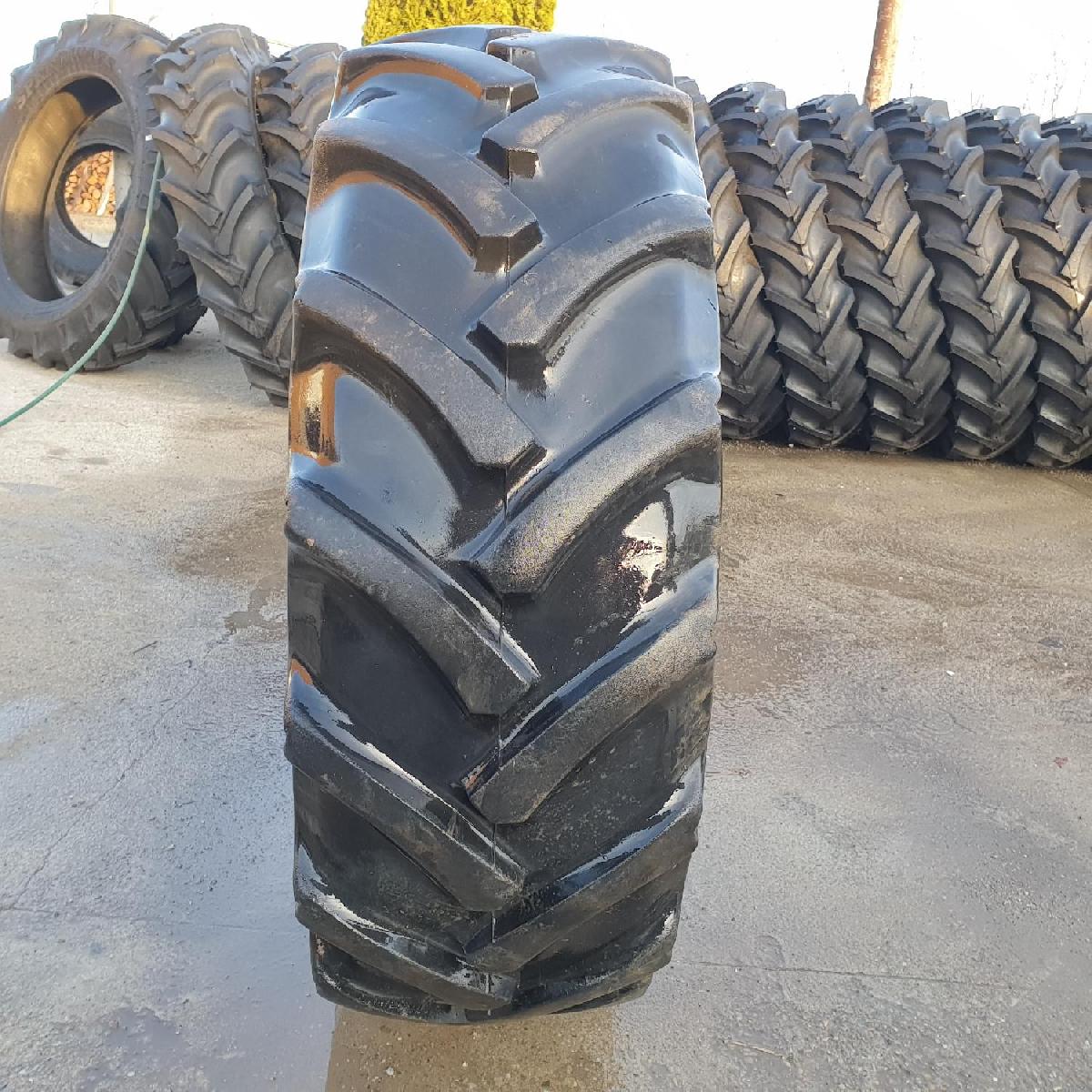  Cauciucuri 340/85R24 (13.6R24) Continental