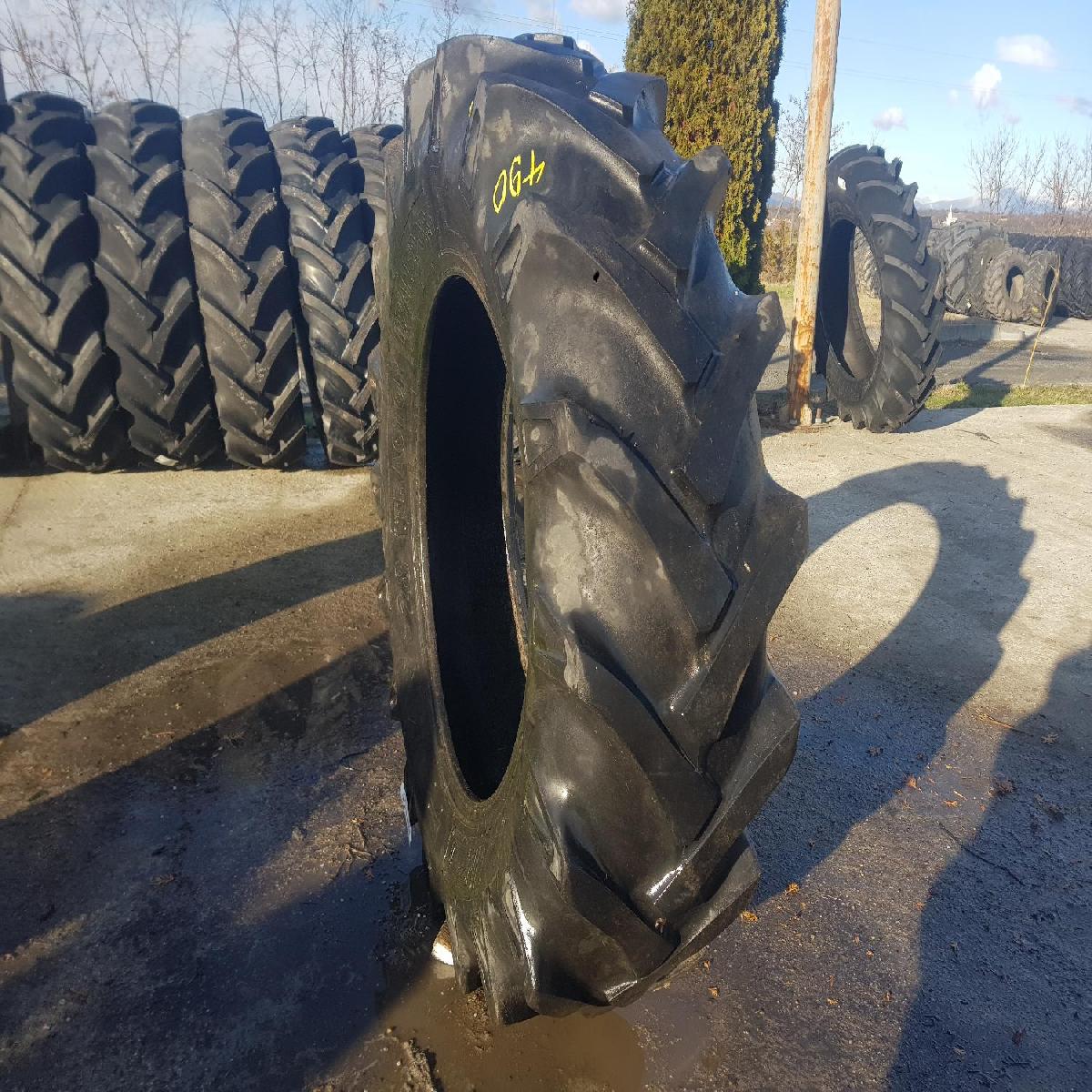  Cauciucuri 14.9-28 (380/85R28) Vredestein
