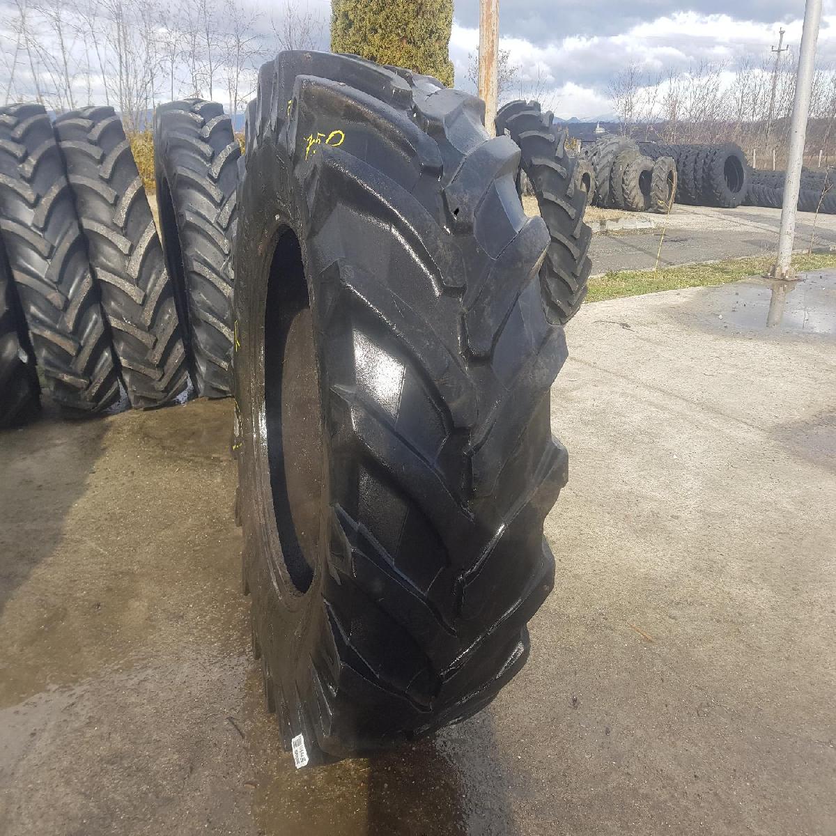  Cauciucuri 540/65R30 Pirelli