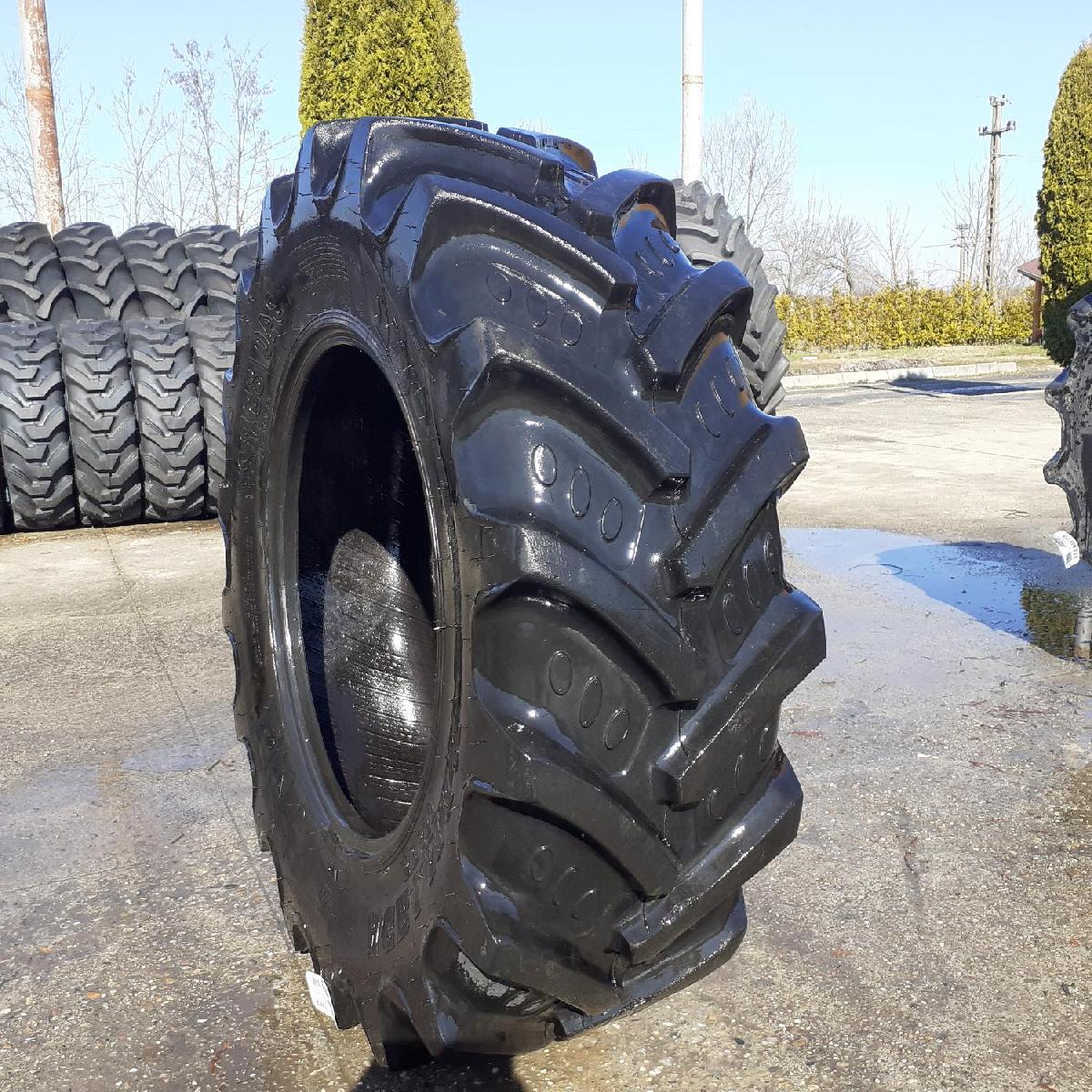  Cauciucuri 340/85R24 Bkt