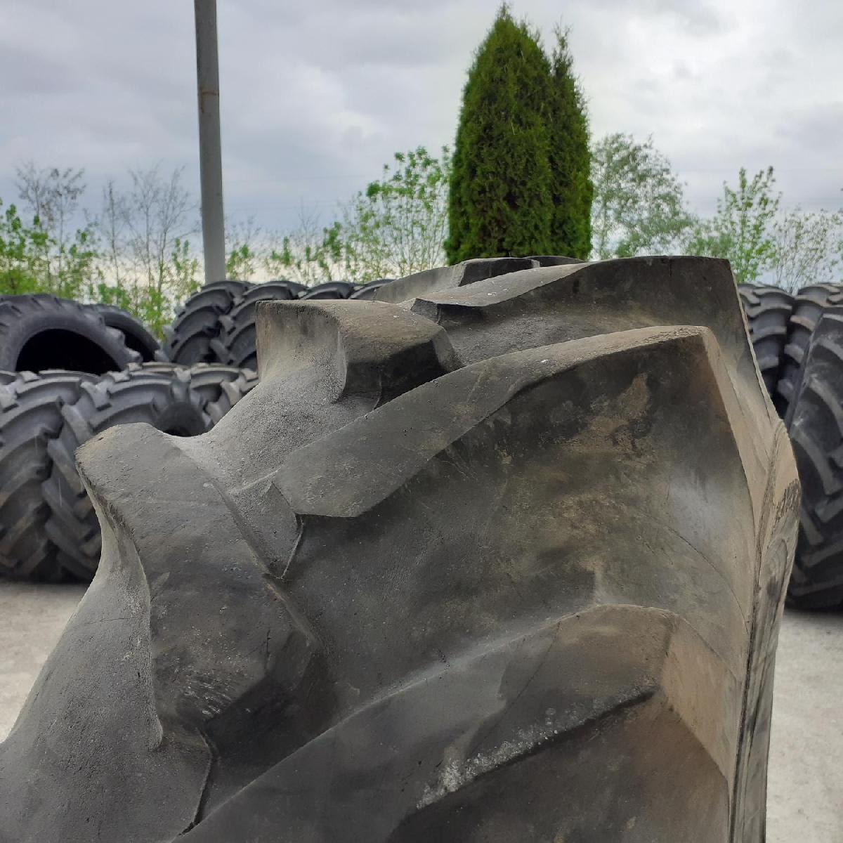  Cauciucuri 14.9-28 (380/85R28) Semperit