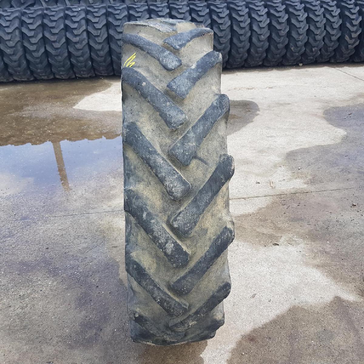  Cauciucuri 12.4-28 (320/85R28) Semperit