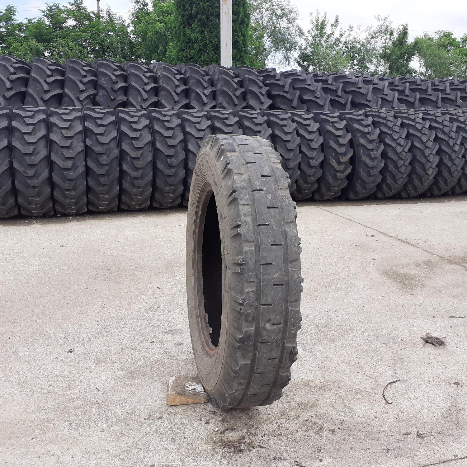  Cauciucuri 7.50-20  Kama