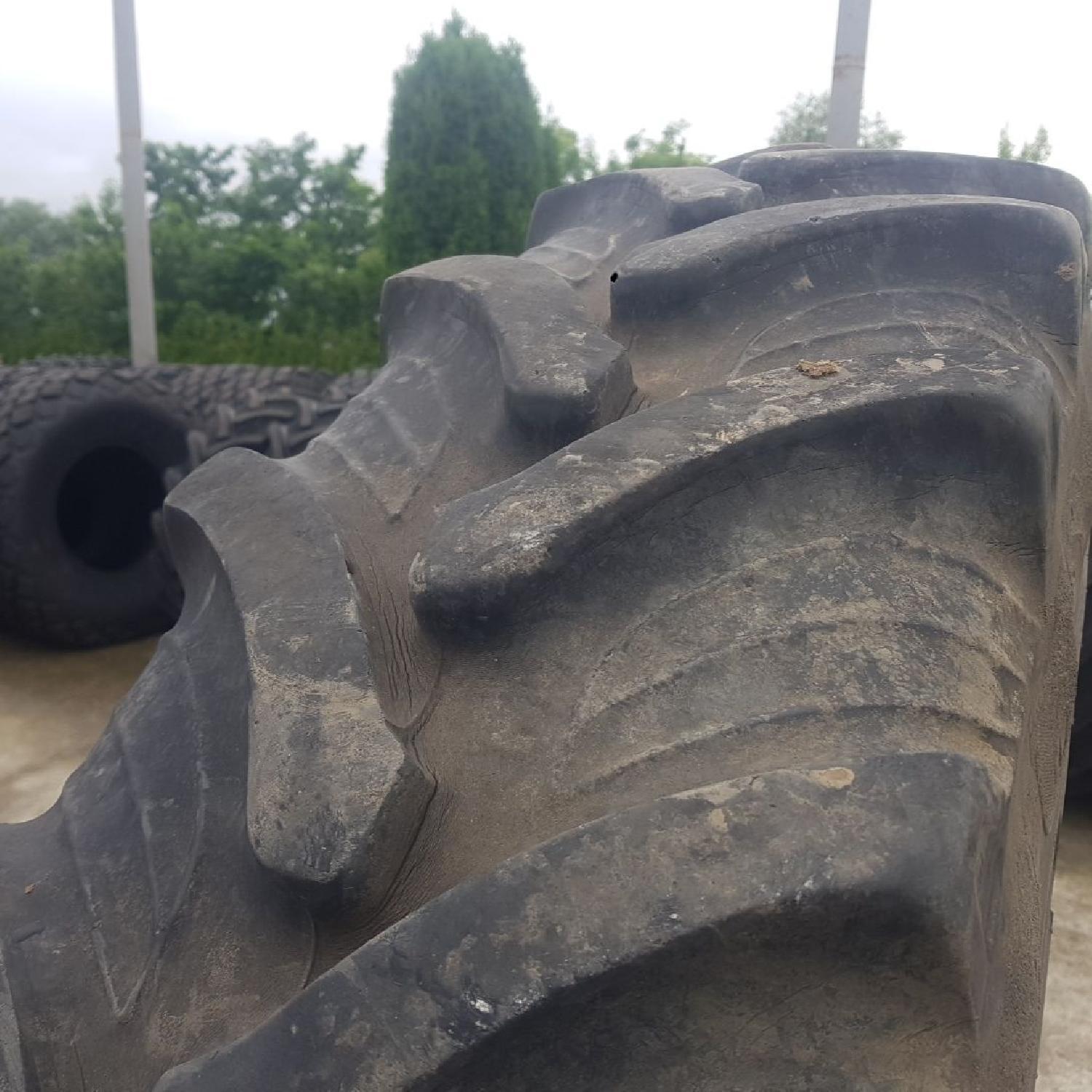  Cauciucuri 340/85R48  Taurus